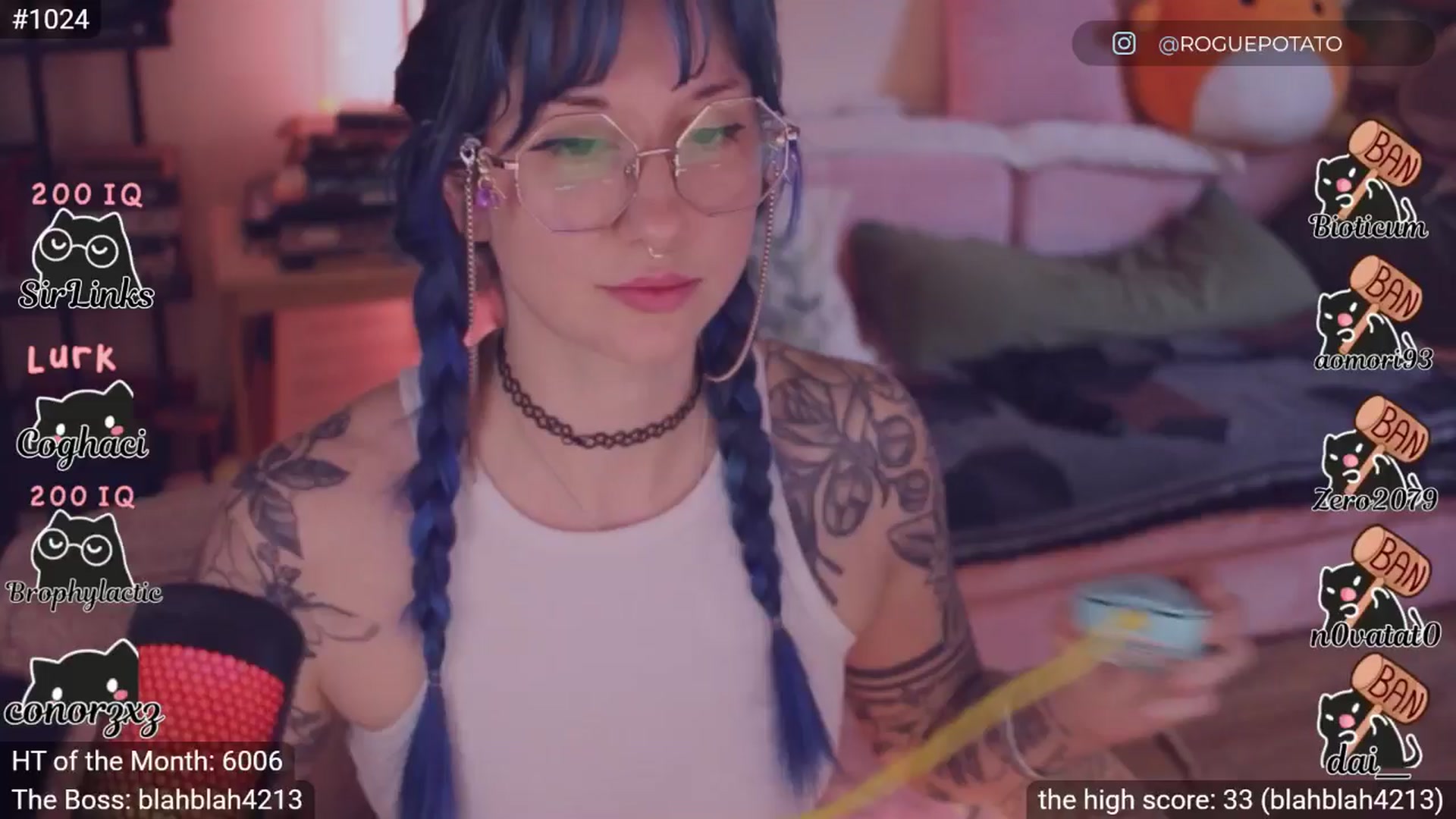 Gallery image thumbnail from sluttypotato's myfreecams stream on, 02/13/2026, 01:16 image 8 of 20