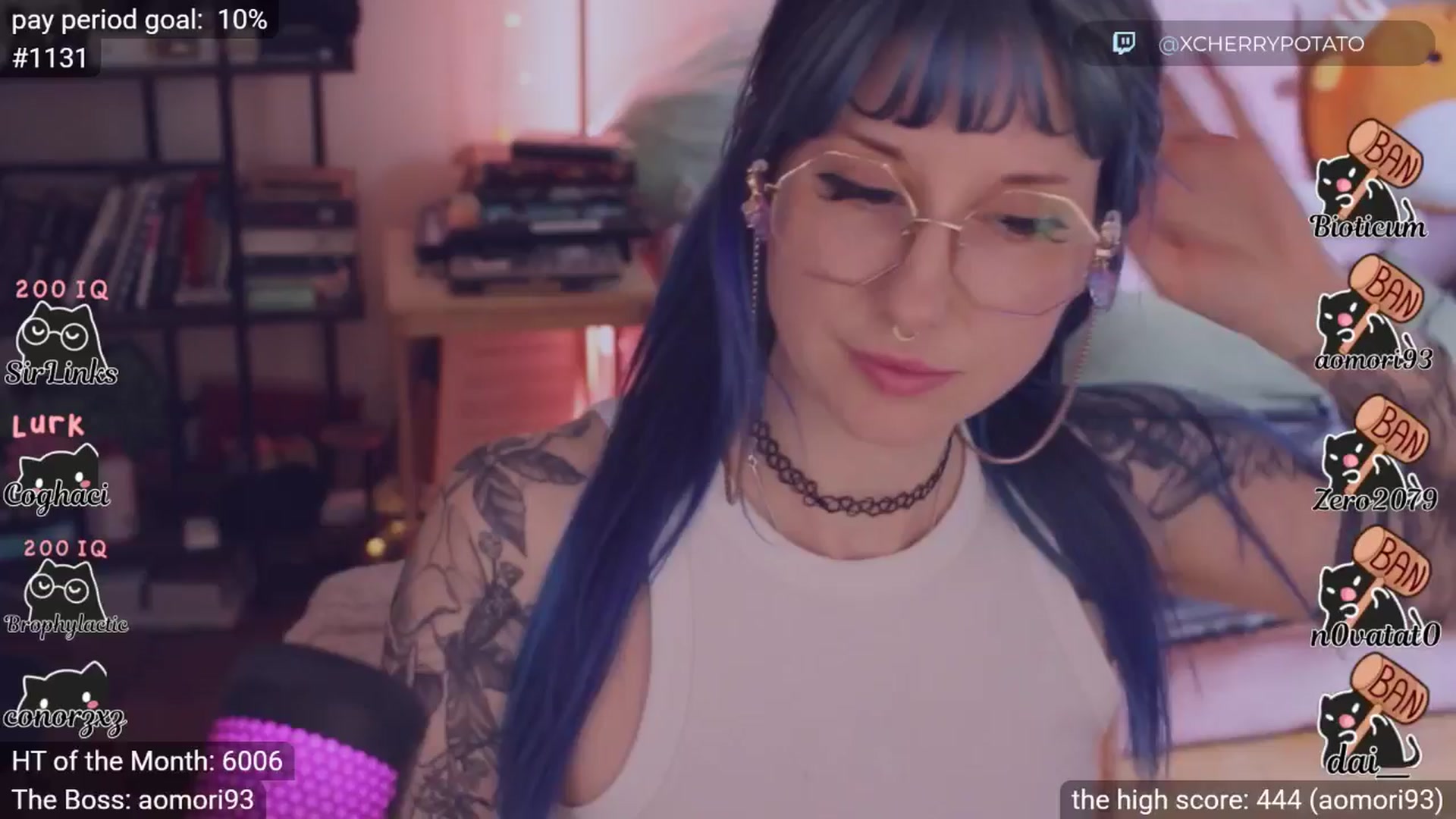 Gallery image thumbnail from sluttypotato's myfreecams stream on, 02/14/2026, 21:03 image 15 of 20