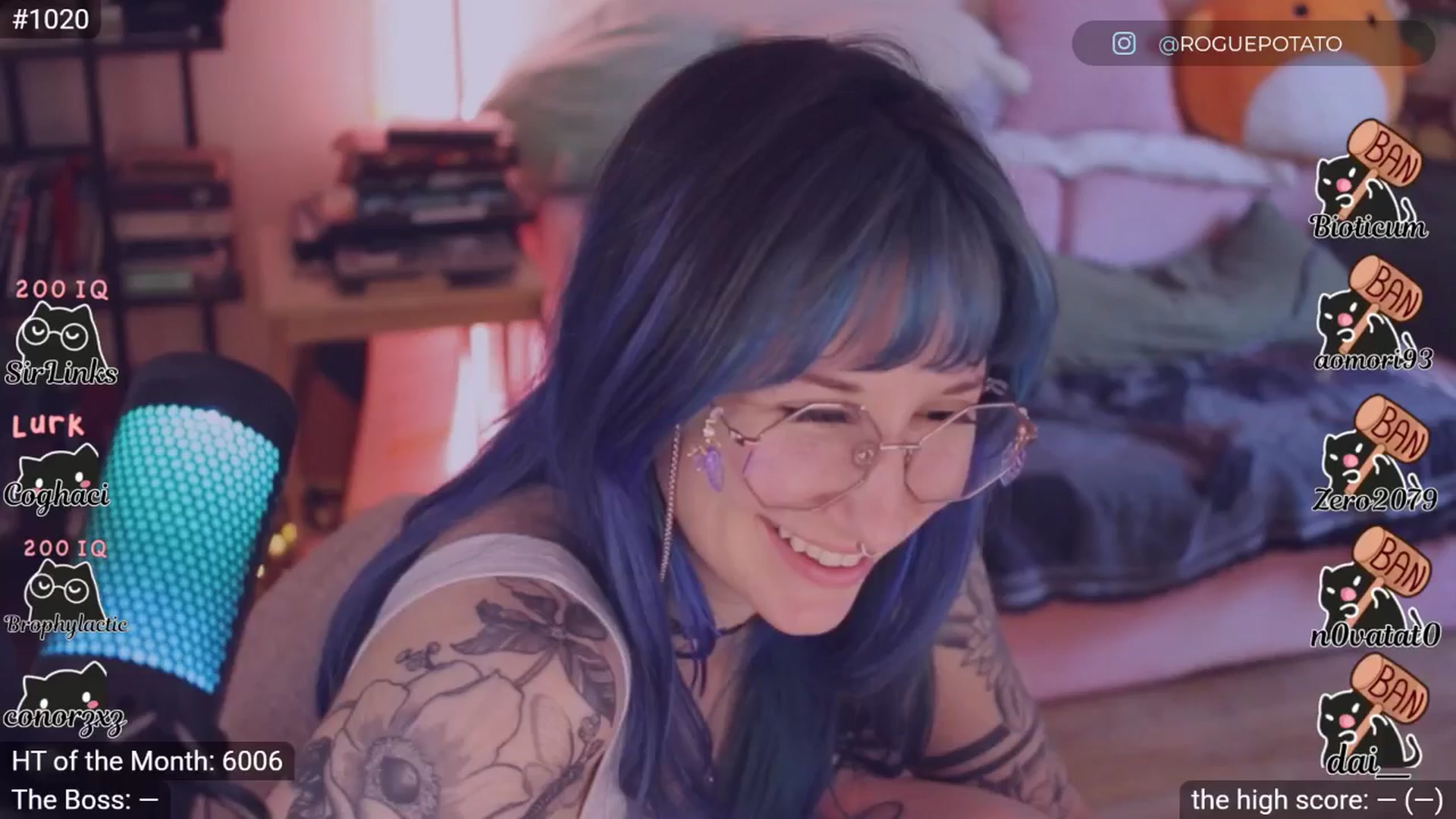Gallery image thumbnail from sluttypotato's myfreecams stream on, 02/17/2026, 24:44 image 16 of 20