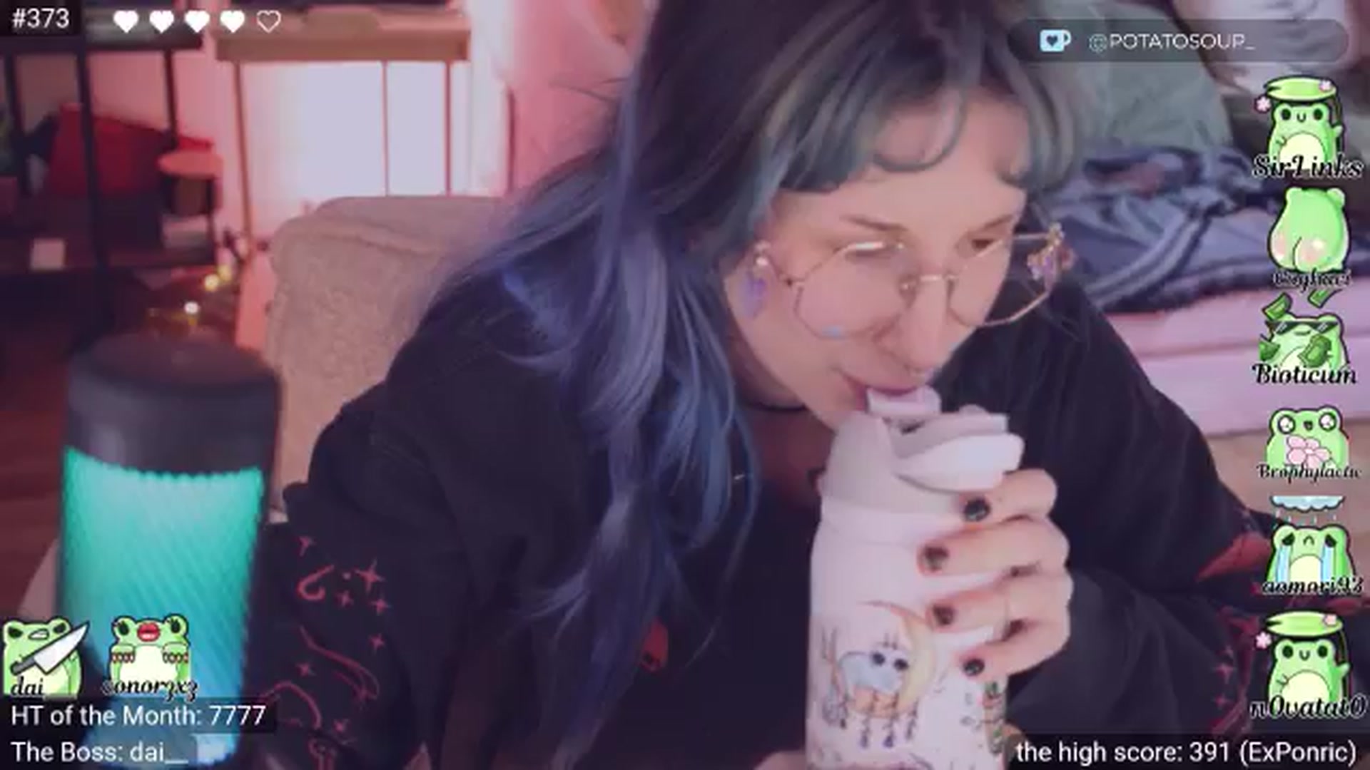 Gallery image thumbnail from sluttypotato's myfreecams stream on, 03/14/2026, 24:19 image 17 of 20