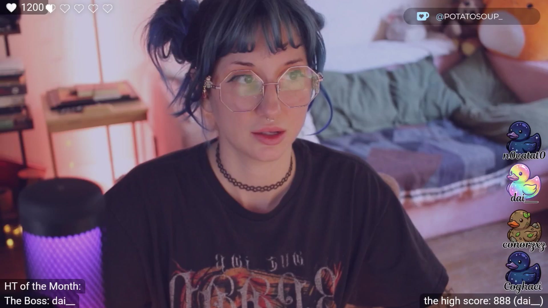 Gallery image thumbnail from sluttypotato's myfreecams stream on, 04/04/2026, 24:01 image 16 of 20