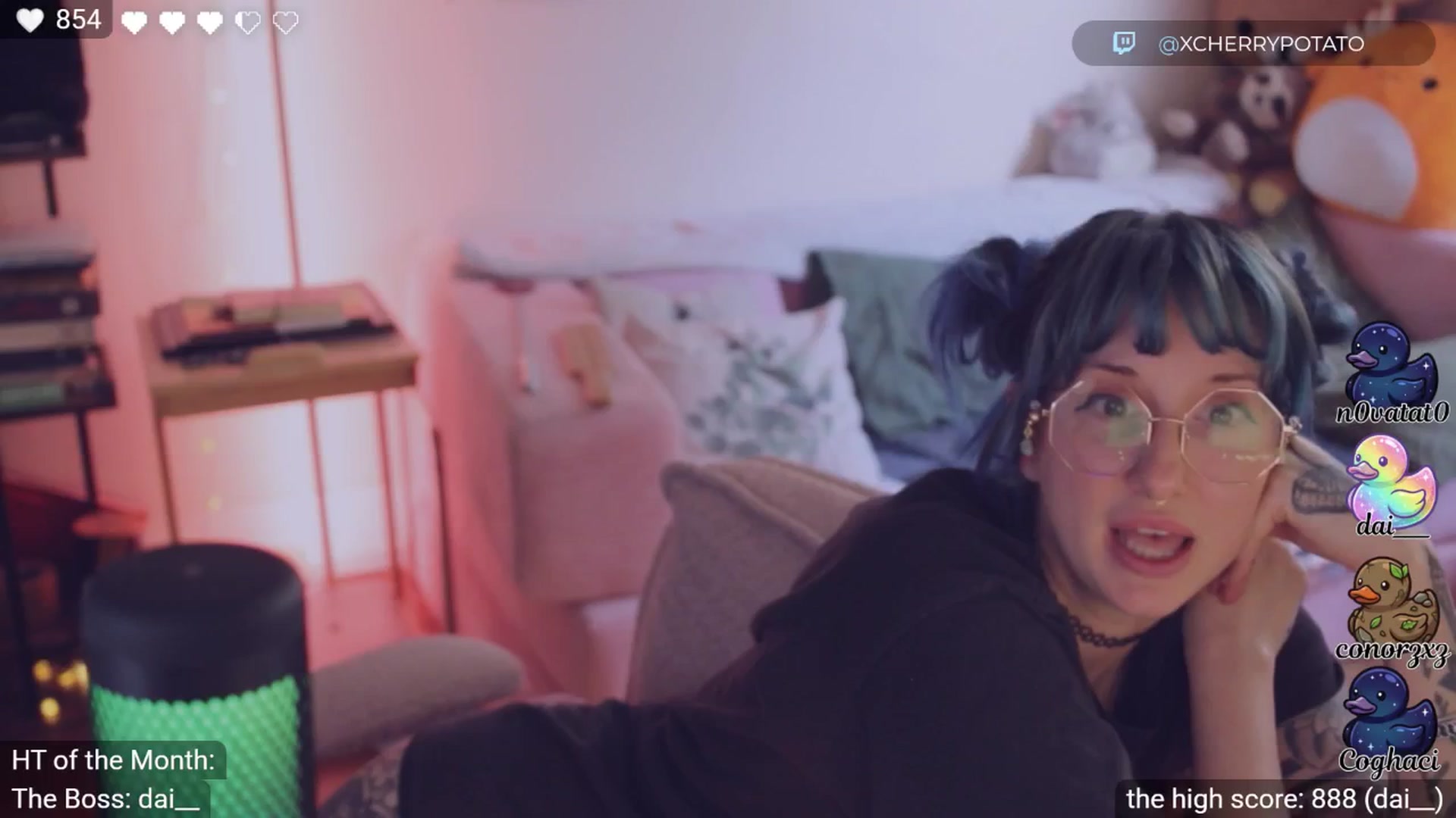 Gallery image thumbnail from sluttypotato's myfreecams stream on, 04/04/2026, 01:24 image 17 of 20