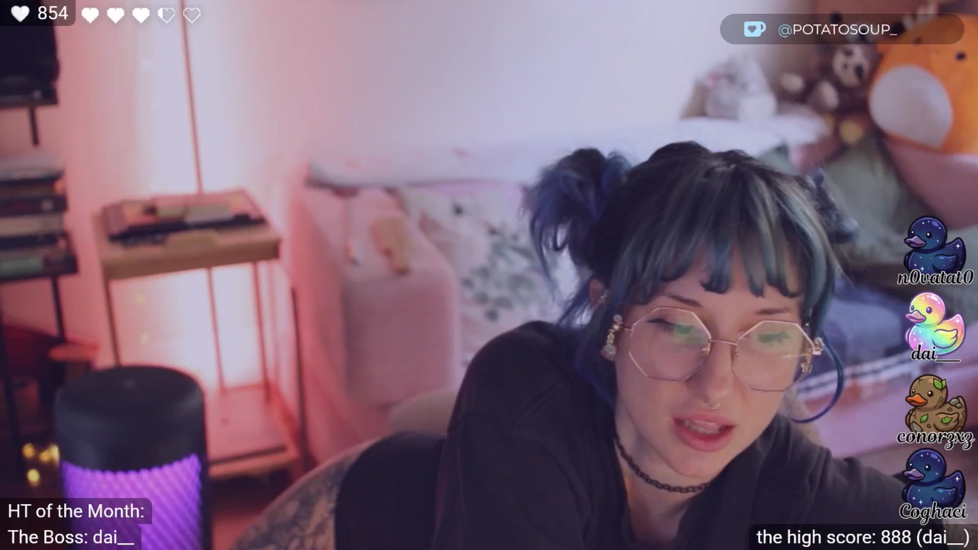 Gallery image thumbnail from sluttypotato's myfreecams stream on, 04/04/2026, 01:24 image 18 of 20