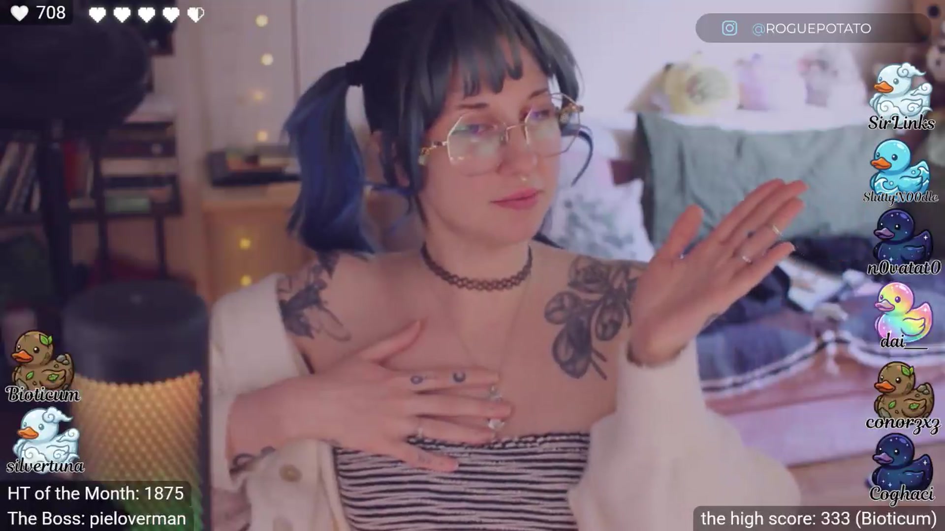 Gallery image thumbnail from sluttypotato's myfreecams stream on, 04/17/2026, 01:11 image 19 of 20