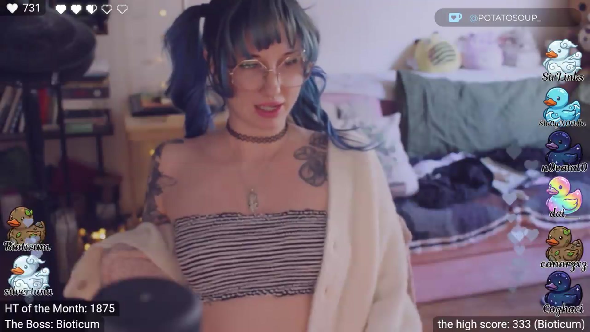 Gallery image thumbnail from sluttypotato's myfreecams stream on, 04/17/2026, 01:11 image 14 of 20