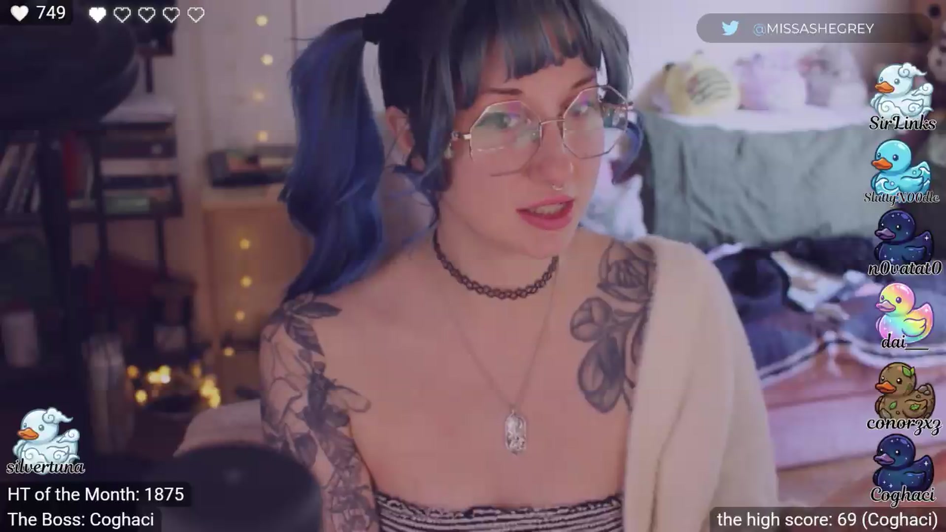 Gallery image thumbnail from sluttypotato's myfreecams stream on, 04/17/2026, 01:11 image 8 of 20