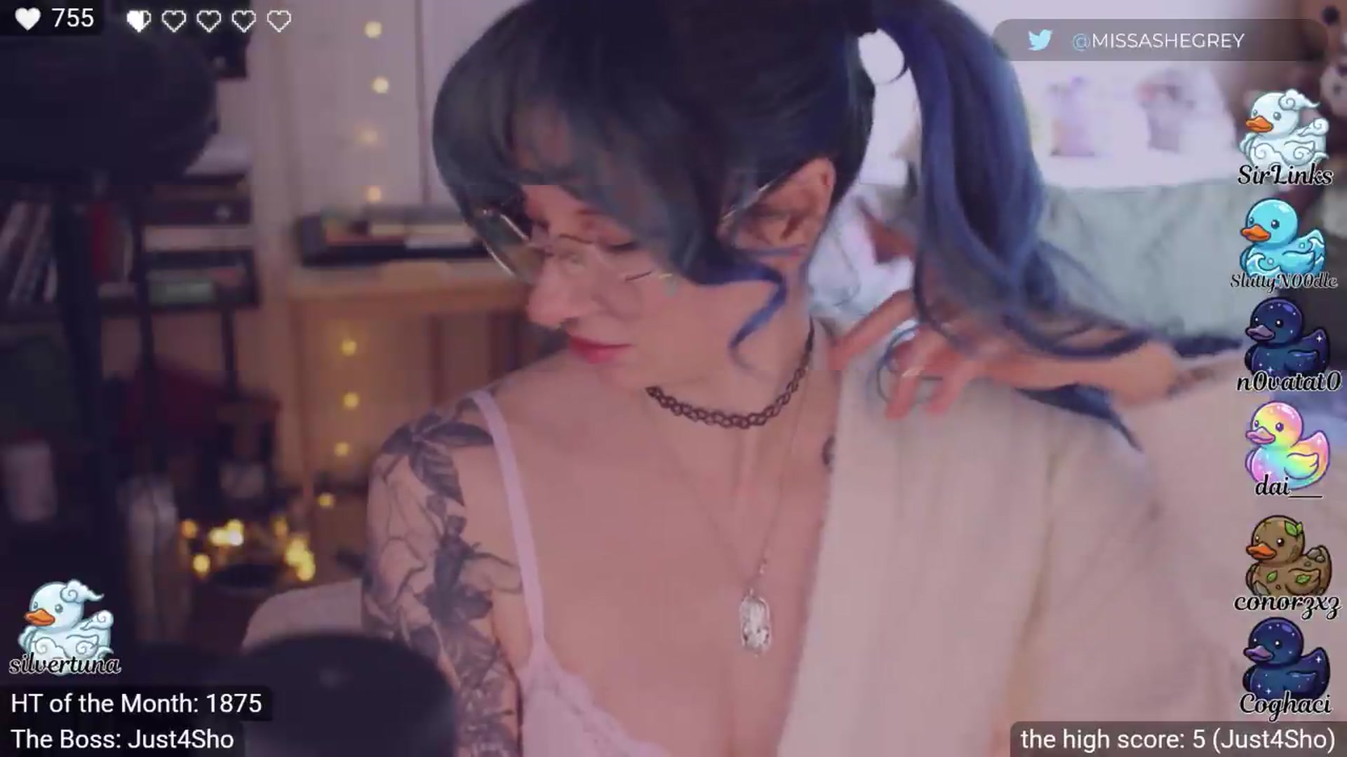 Gallery image thumbnail from sluttypotato's myfreecams stream on, 04/17/2026, 01:11 image 4 of 20