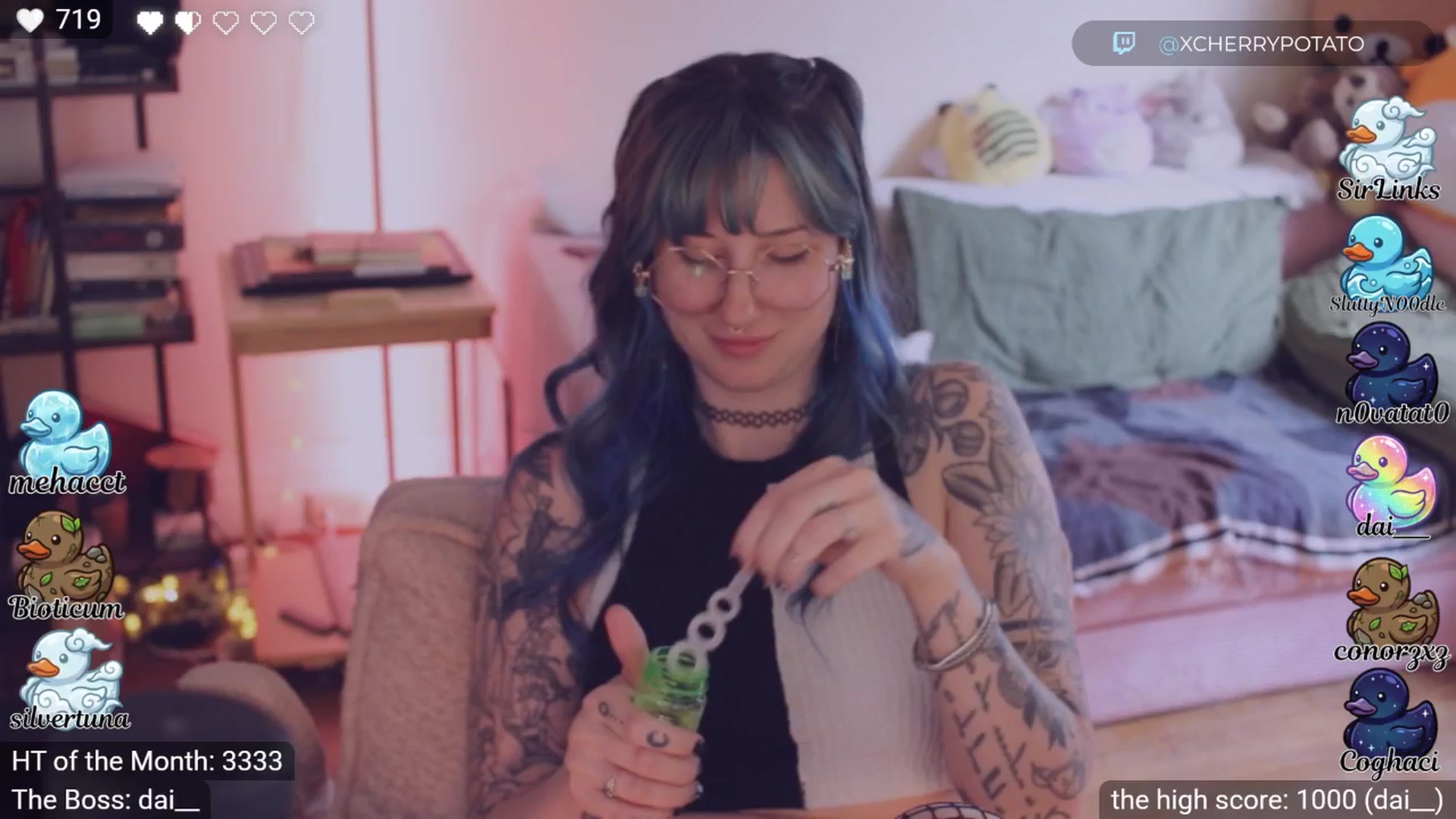 Gallery image thumbnail from sluttypotato's myfreecams stream on, 04/20/2026, 24:41 image 8 of 20