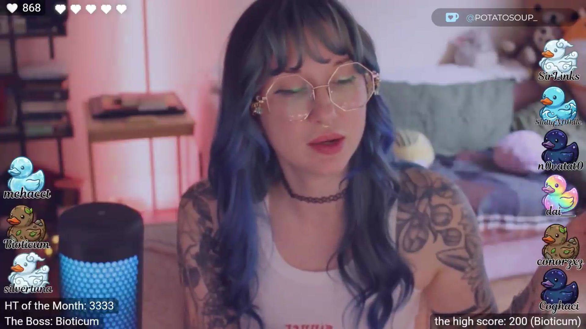 Gallery image thumbnail from sluttypotato's myfreecams stream on, 04/24/2026, 01:05 image 7 of 20