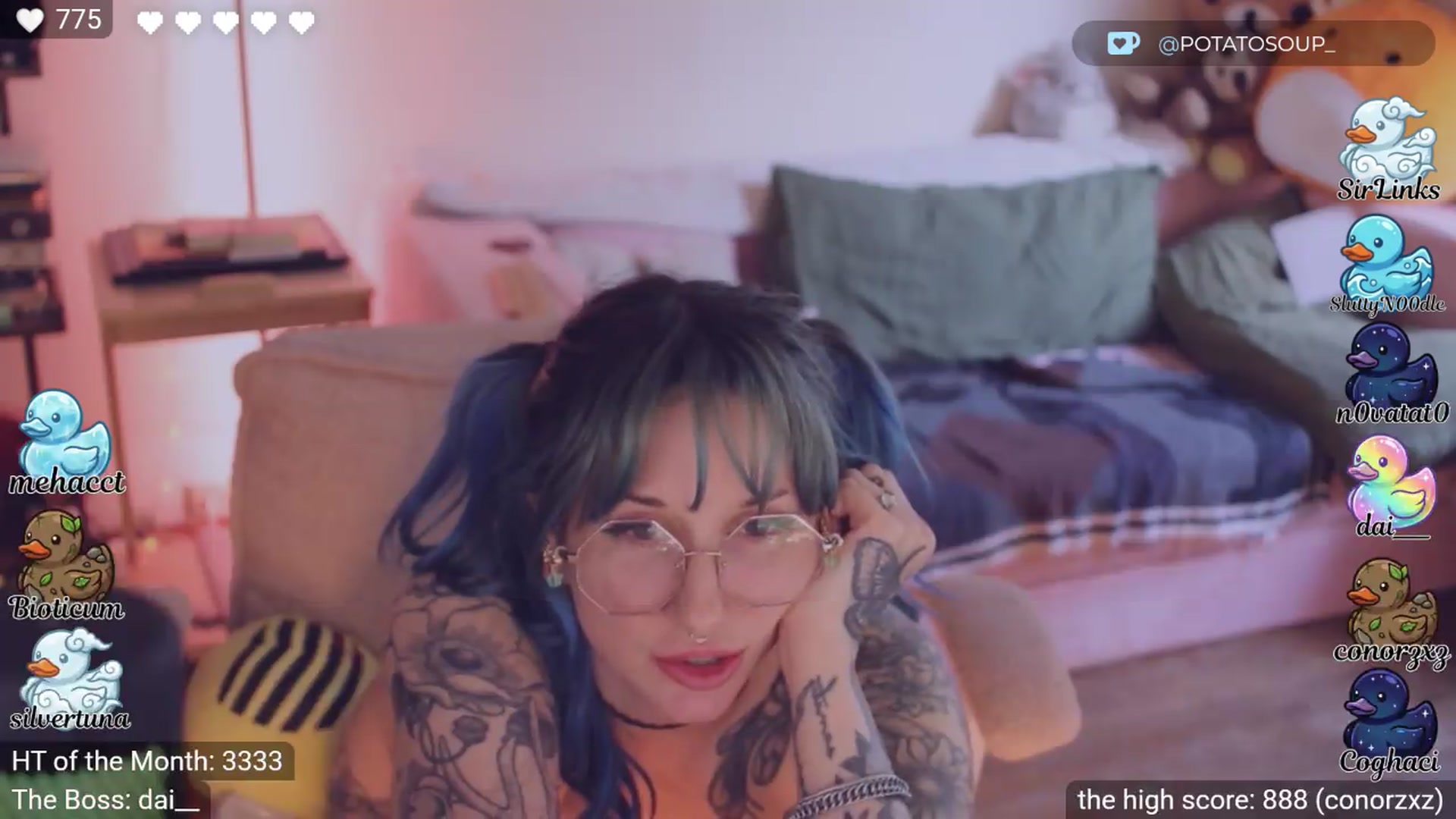 Gallery image thumbnail from sluttypotato's myfreecams stream on, 04/25/2026, 01:19 image 19 of 20