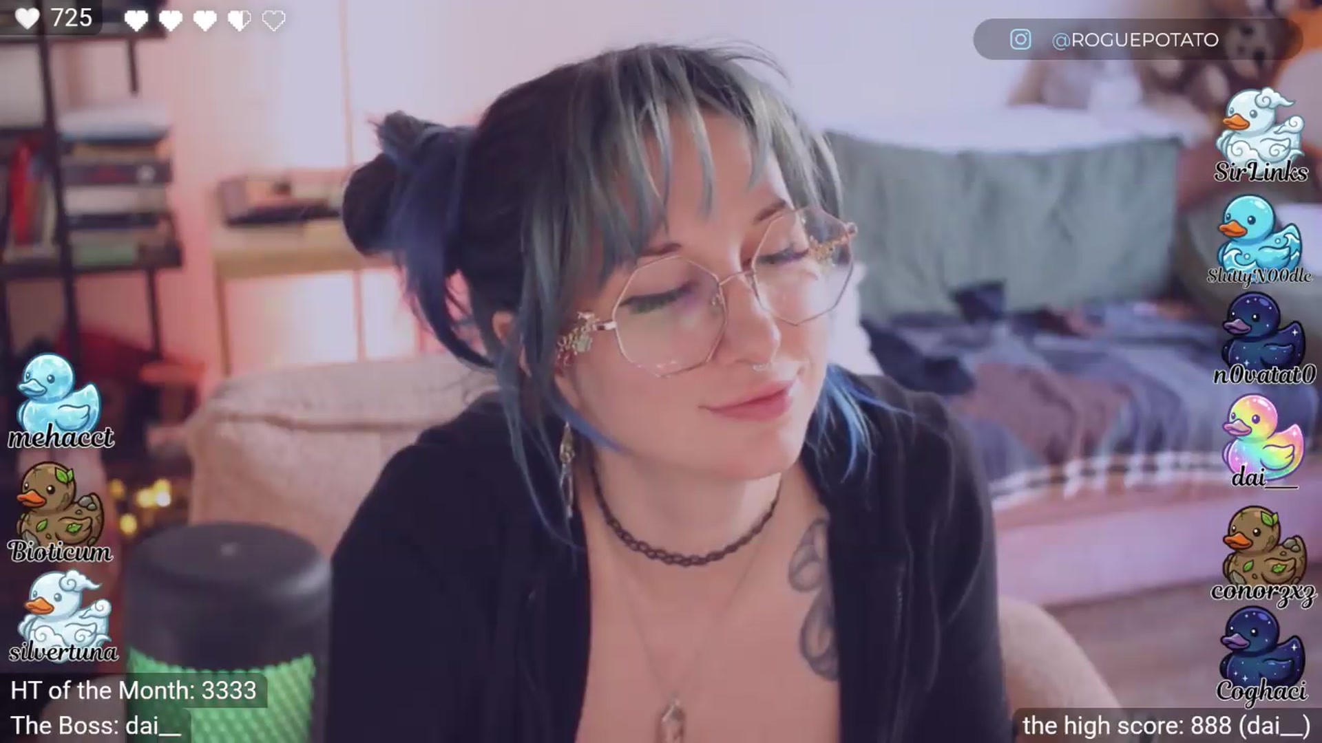 Gallery image thumbnail from sluttypotato's myfreecams stream on, 04/26/2026, 24:38 image 12 of 20