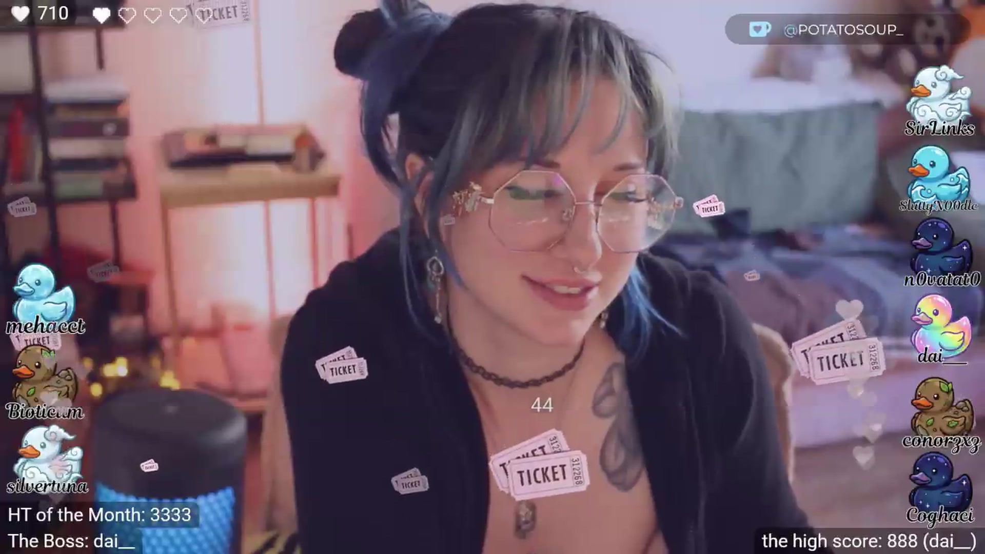 Gallery image thumbnail from sluttypotato's myfreecams stream on, 04/26/2026, 24:38 image 14 of 20