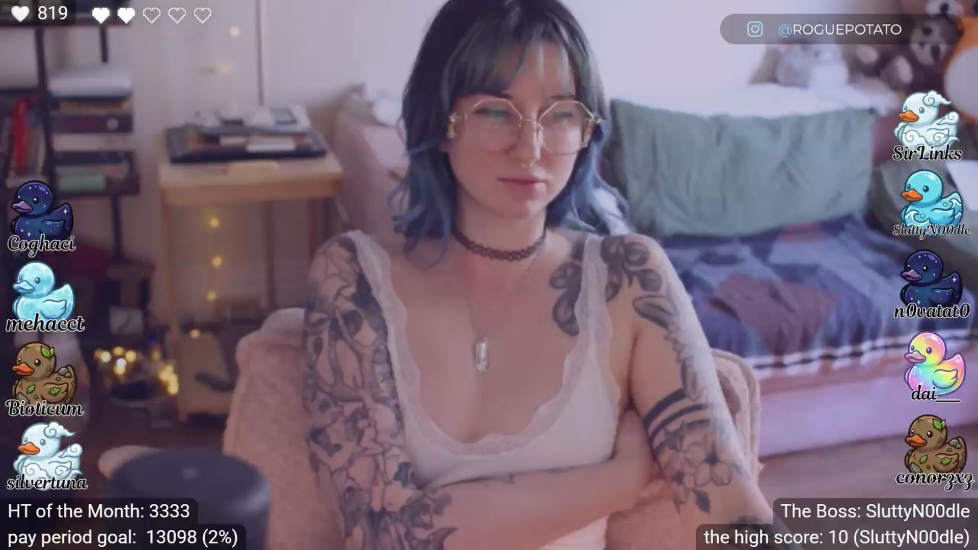 Gallery image thumbnail from sluttypotato's myfreecams stream on, 04/30/2026, 23:55 image 15 of 20