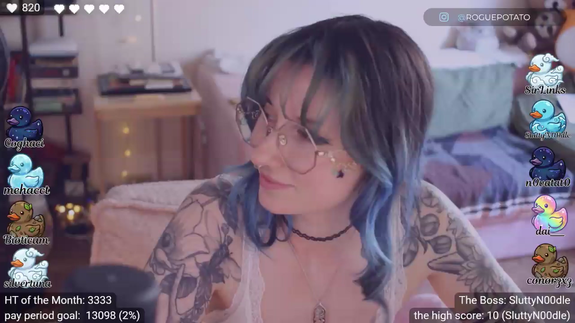 Gallery image thumbnail from sluttypotato's myfreecams stream on, 04/30/2026, 23:55 image 18 of 20