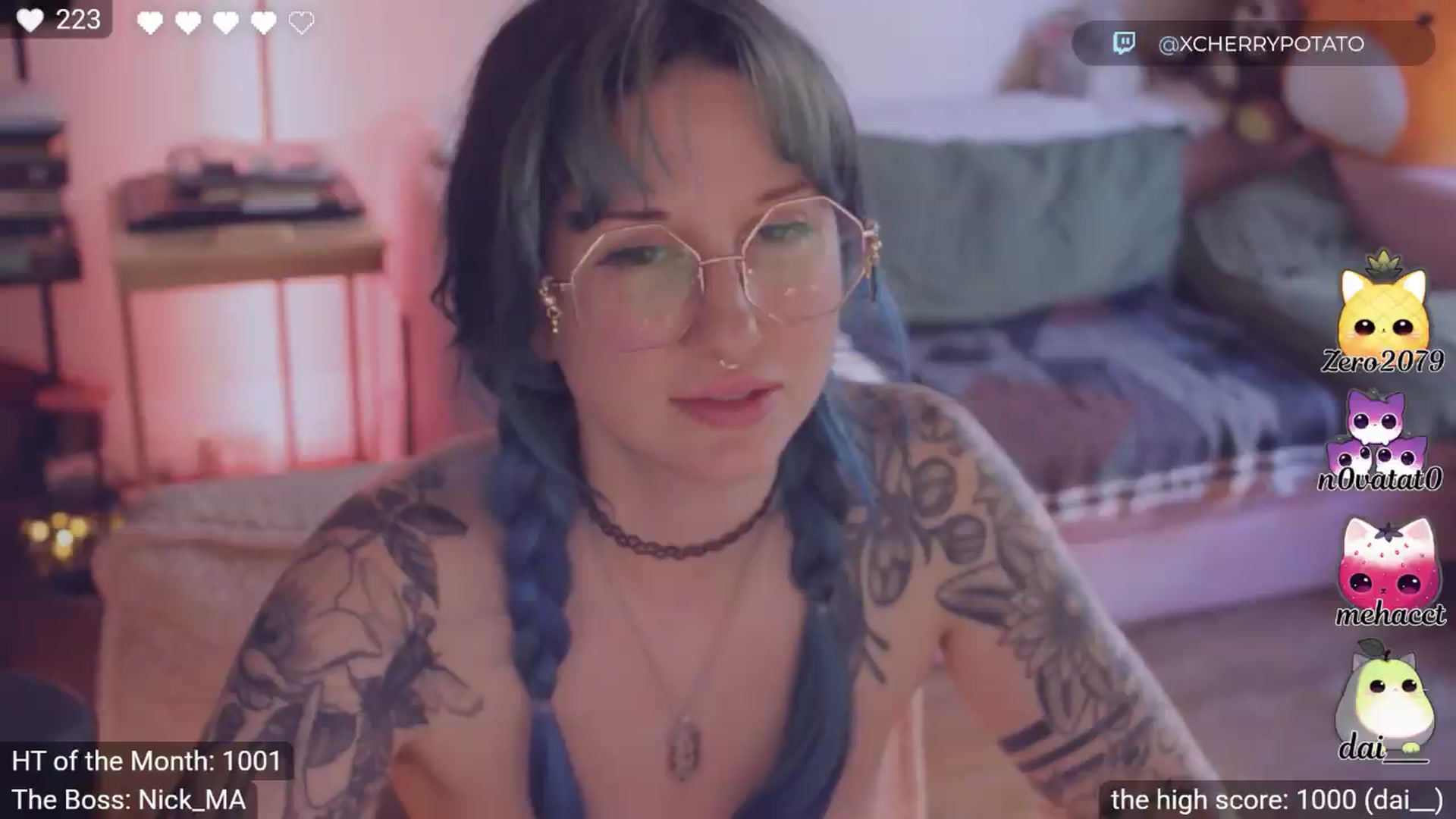 Gallery image thumbnail from sluttypotato's myfreecams stream on, 05/03/2026, 23:07 image 14 of 20