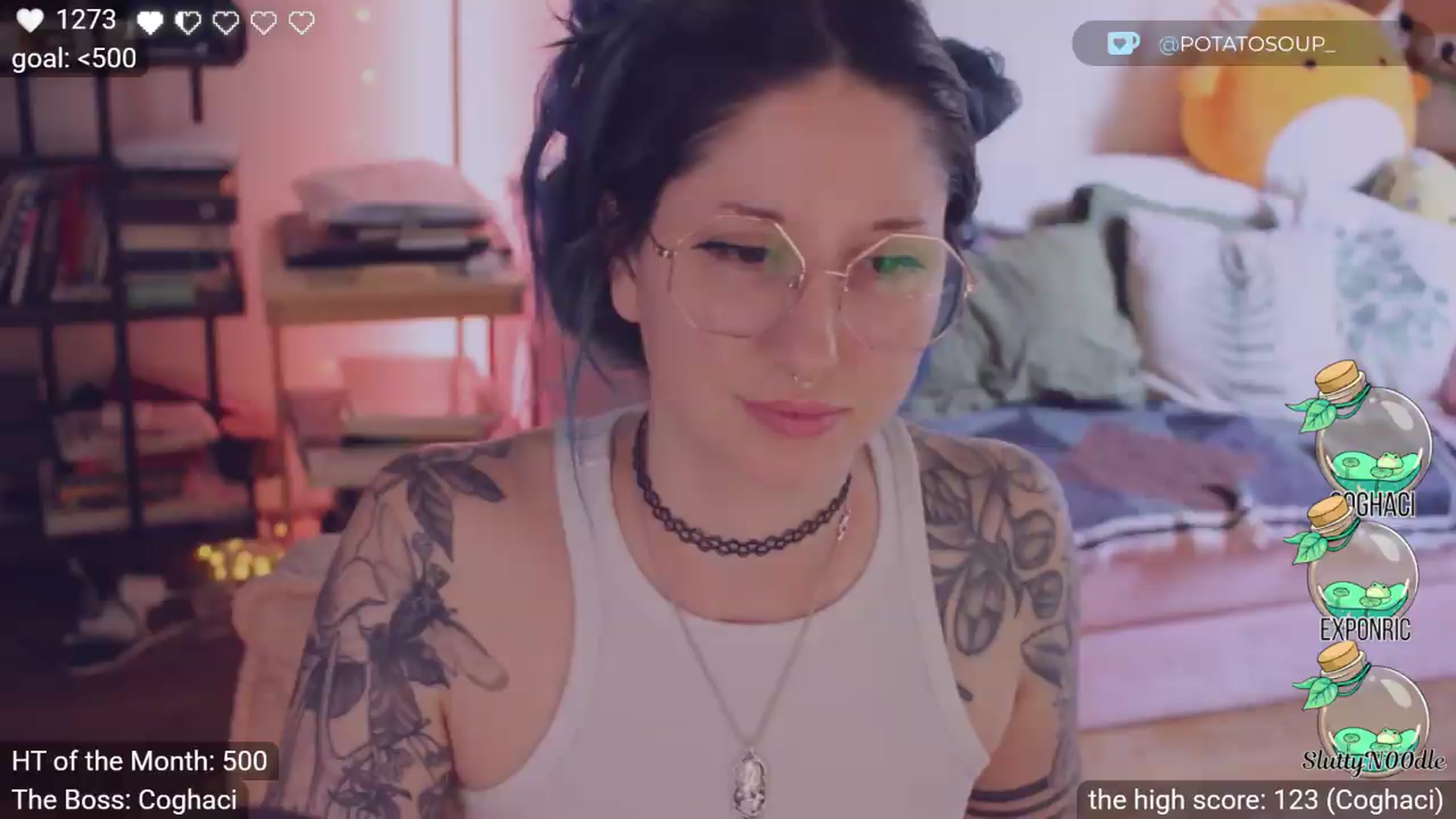 Gallery image thumbnail from sluttypotato's myfreecams stream on, 06/05/2026, 24:33 image 19 of 20