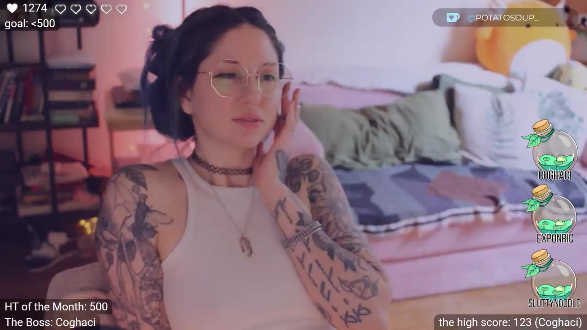 Gallery image thumbnail from sluttypotato's myfreecams stream on, 06/05/2026, 24:33 image 20 of 20