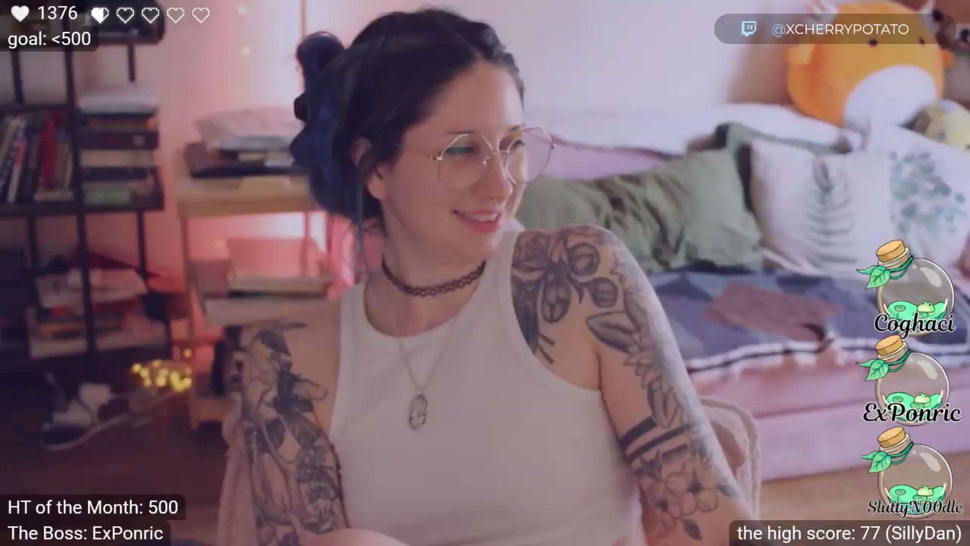 Gallery image thumbnail from sluttypotato's myfreecams stream on, 06/05/2026, 24:33 image 2 of 20