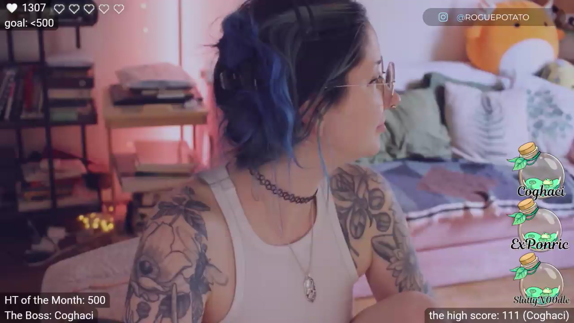 Gallery image thumbnail from sluttypotato's myfreecams stream on, 06/05/2026, 24:33 image 13 of 20