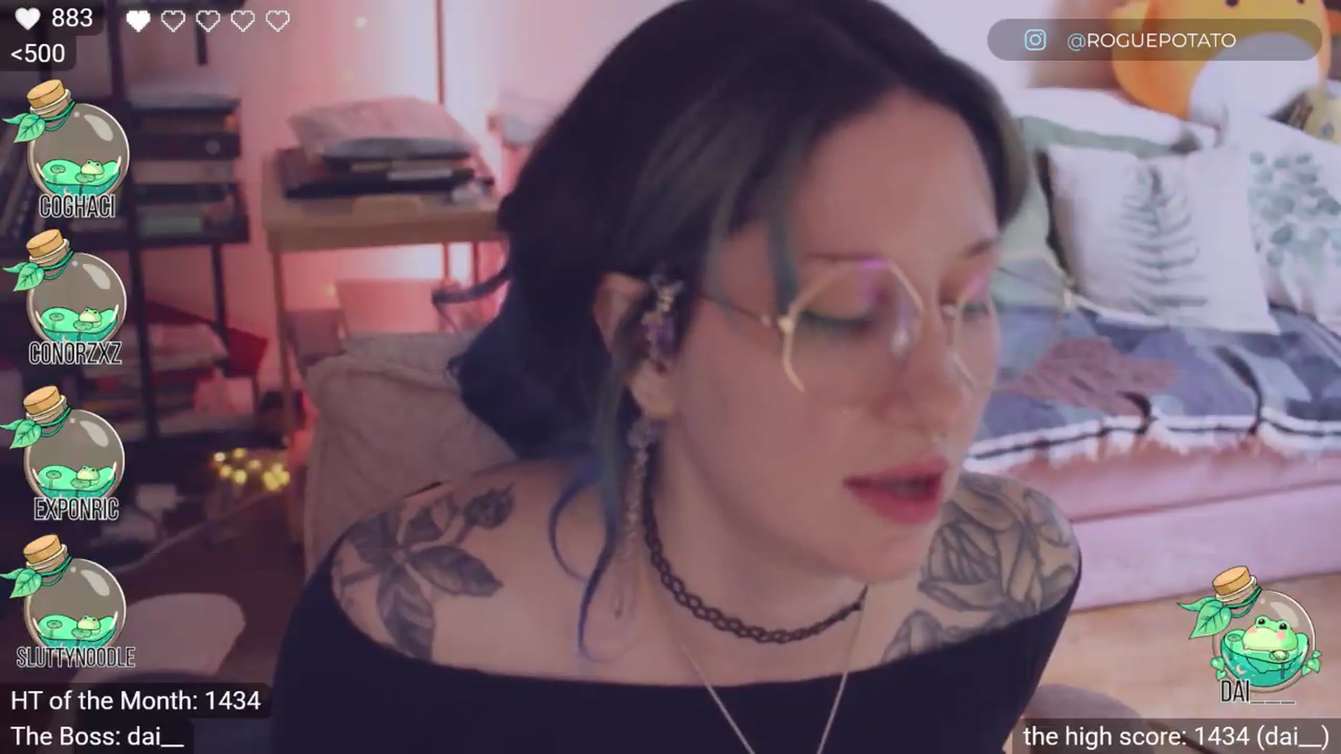 Gallery image thumbnail from sluttypotato's myfreecams stream on, 06/06/2026, 01:22 image 14 of 20