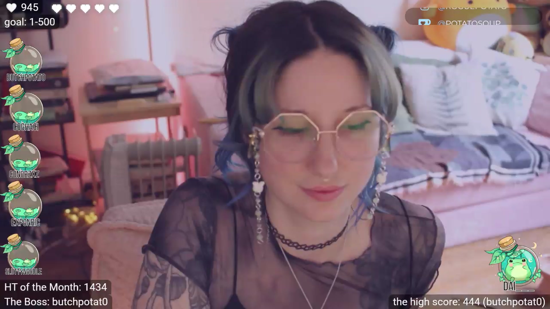 Gallery image thumbnail from sluttypotato's myfreecams stream on, 06/07/2026, 24:02 image 20 of 20