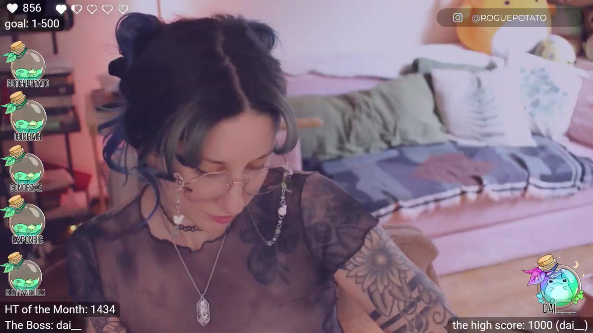 Gallery image thumbnail from sluttypotato's myfreecams stream on, 06/07/2026, 24:52 image 12 of 20