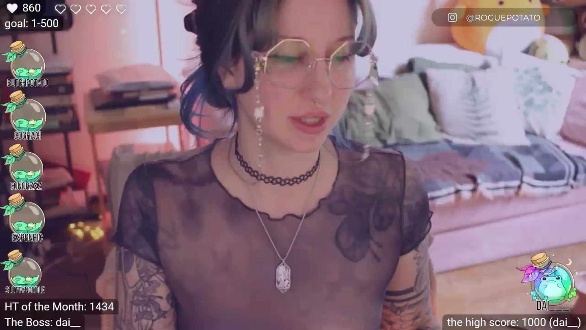Gallery image thumbnail from sluttypotato's myfreecams stream on, 06/07/2026, 24:52 image 8 of 20