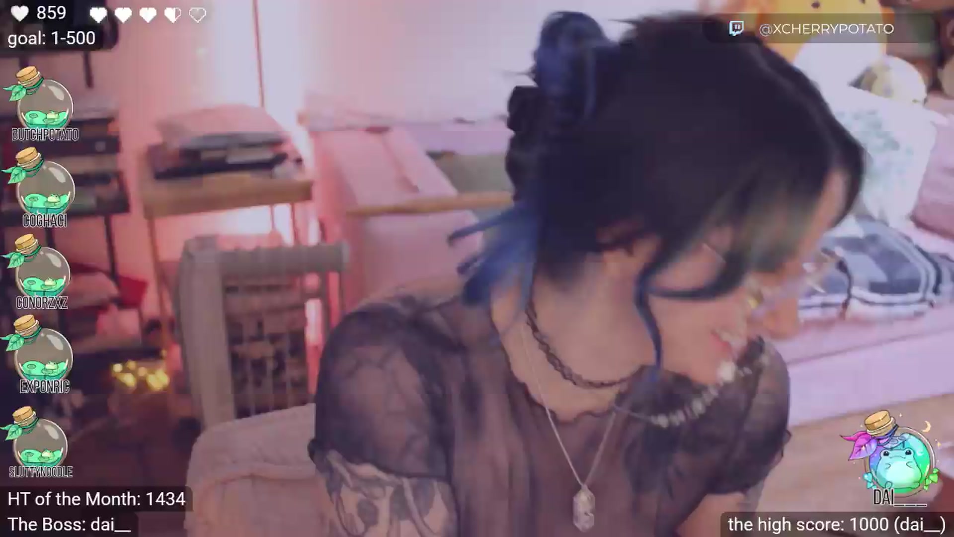 Gallery image thumbnail from sluttypotato's myfreecams stream on, 06/07/2026, 24:52 image 11 of 20