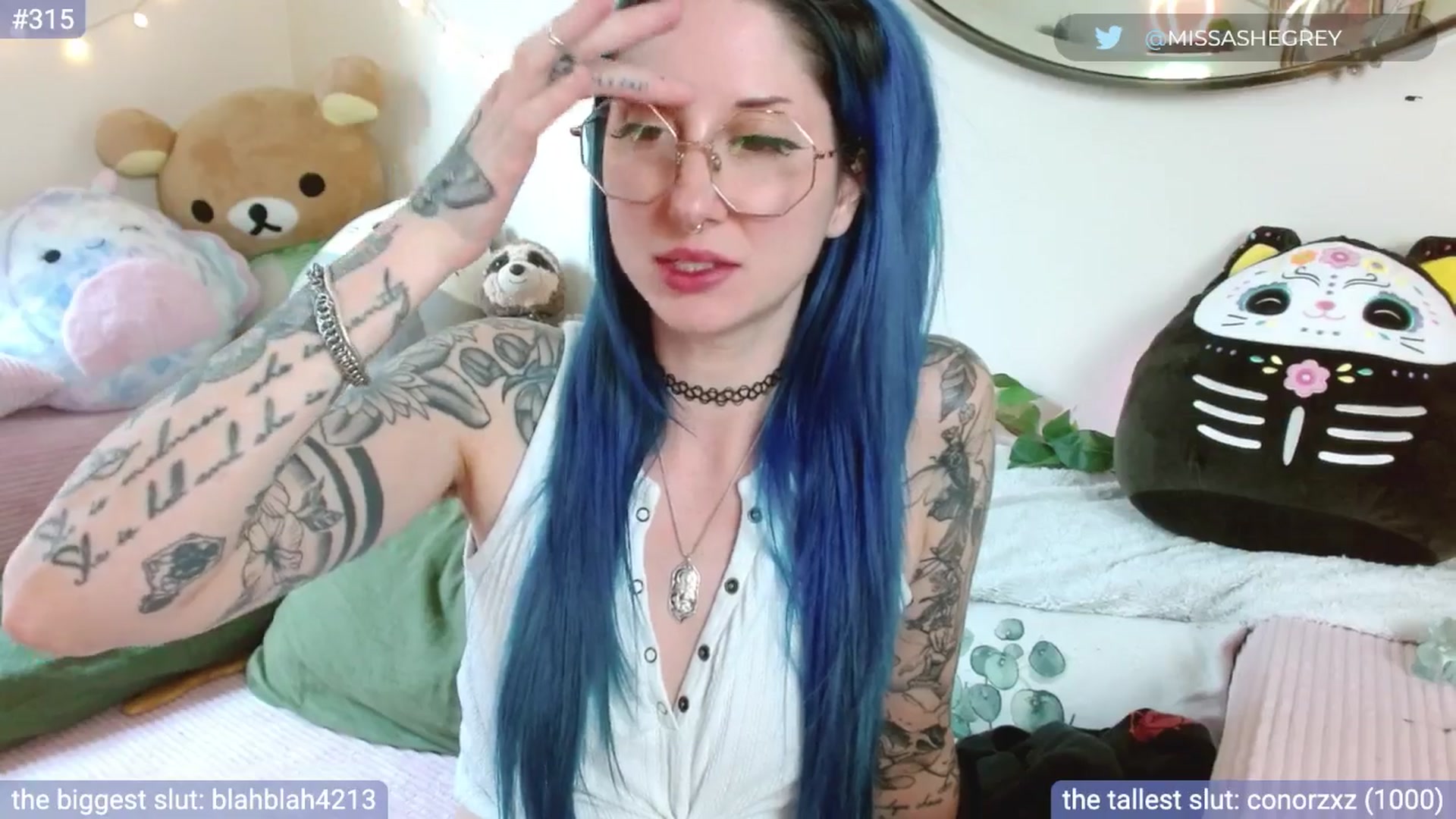 Gallery image thumbnail from sluttypotato_'s myfreecams stream on, 08/02/2025, 01:41 image 5 of 20