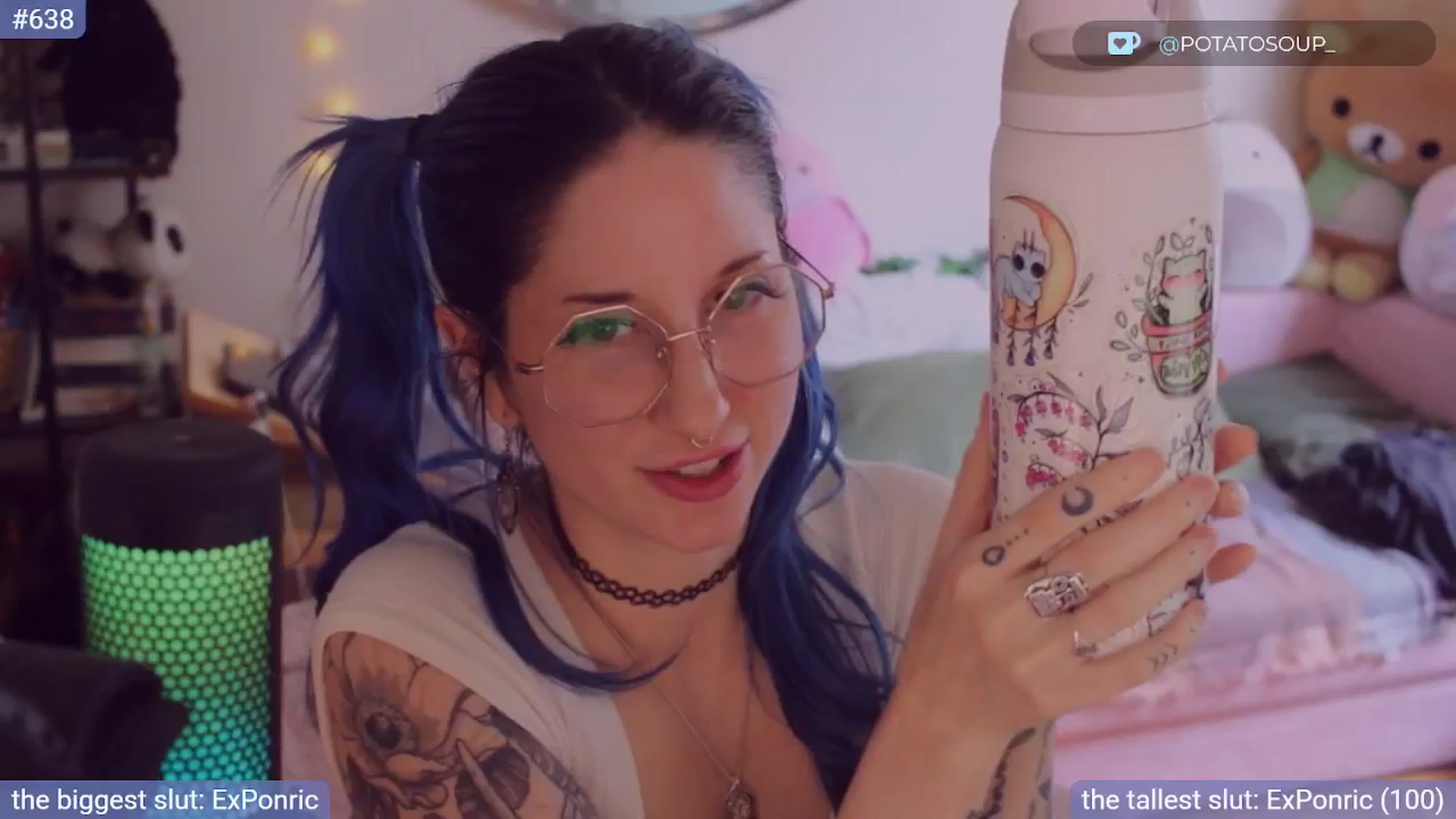 Gallery image thumbnail from sluttypotato_'s myfreecams stream on, 08/06/2025, 02:03 image 1 of 20