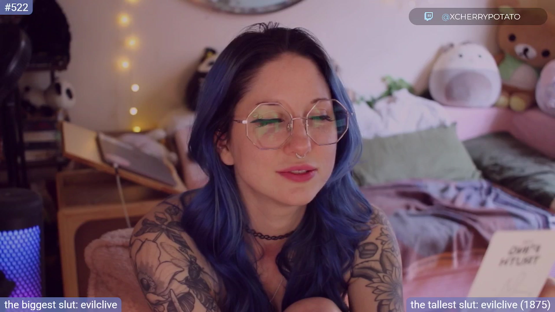 Gallery image thumbnail from sluttypotato_'s myfreecams stream on, 08/09/2025, 01:22 image 12 of 20