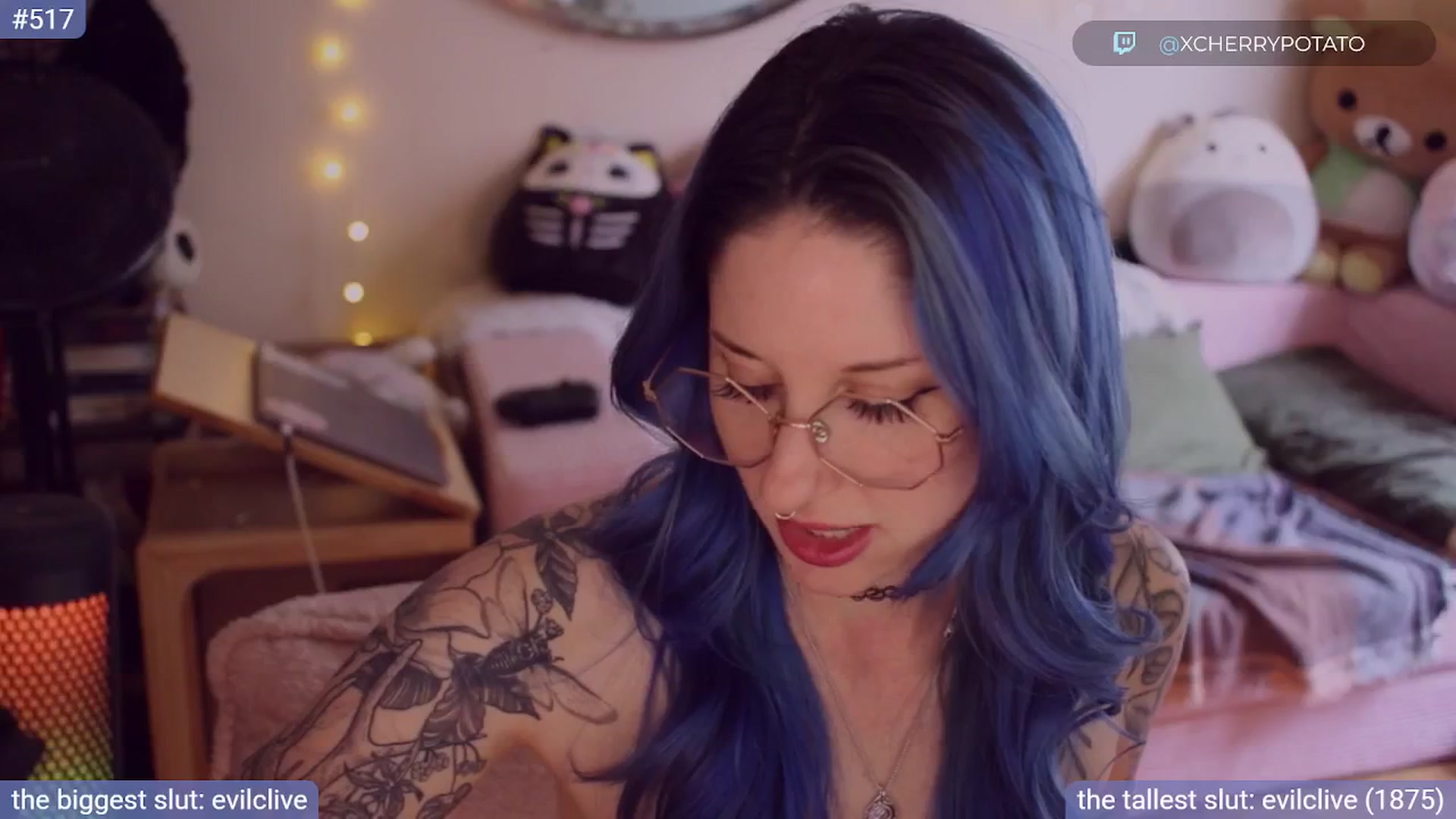 Gallery image thumbnail from sluttypotato_'s myfreecams stream on, 08/09/2025, 01:22 image 14 of 20