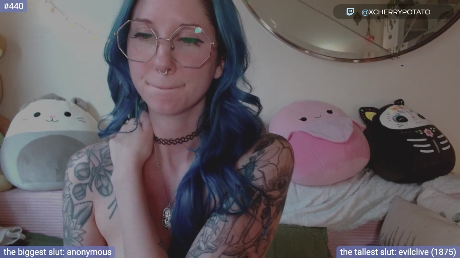 Gallery image thumbnail from sluttypotato_'s myfreecams stream on, 08/09/2025, 01:56 image 17 of 20