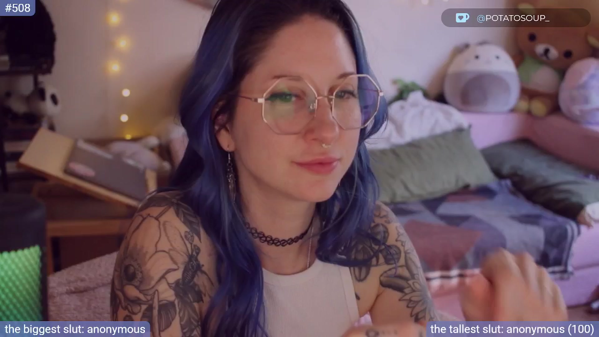 Gallery image thumbnail from sluttypotato_'s myfreecams stream on, 08/09/2025, 23:29 image 11 of 20