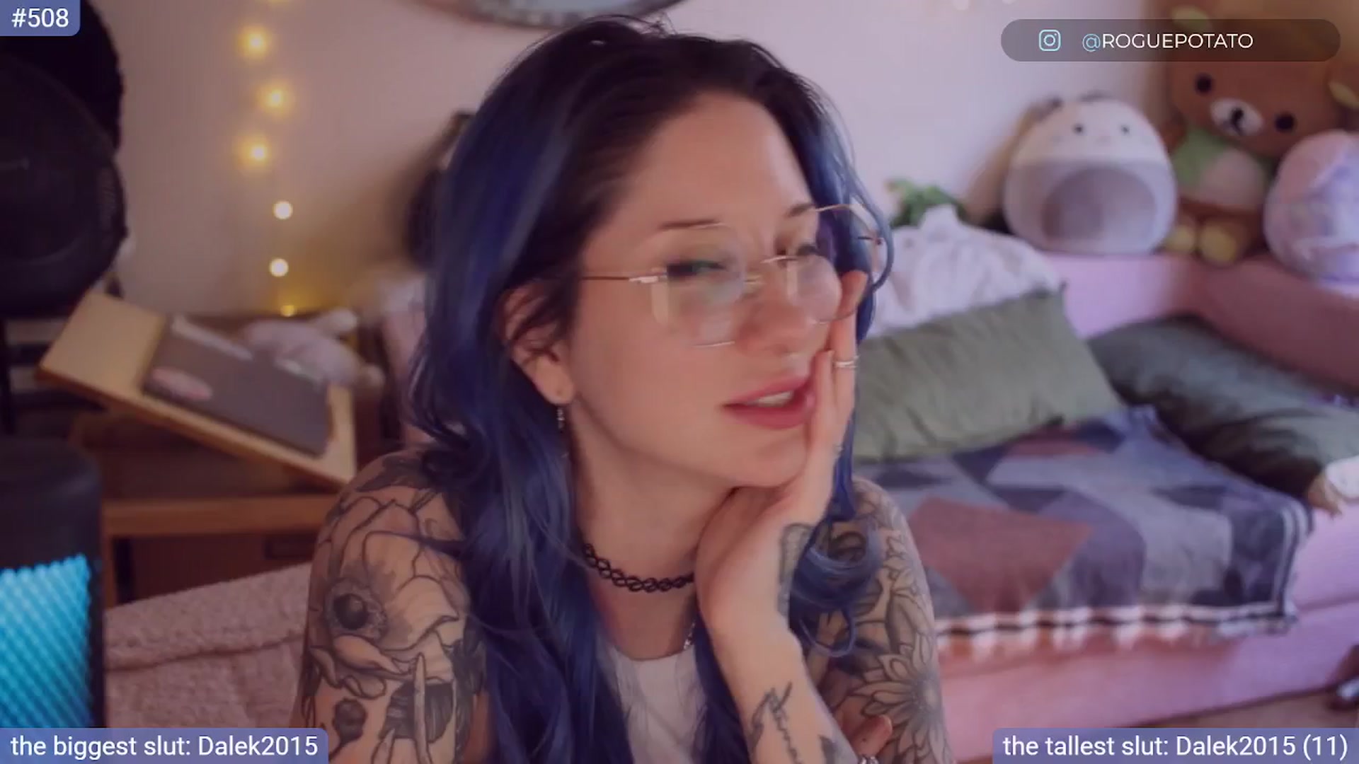 Gallery image thumbnail from sluttypotato_'s myfreecams stream on, 08/09/2025, 23:29 image 4 of 20