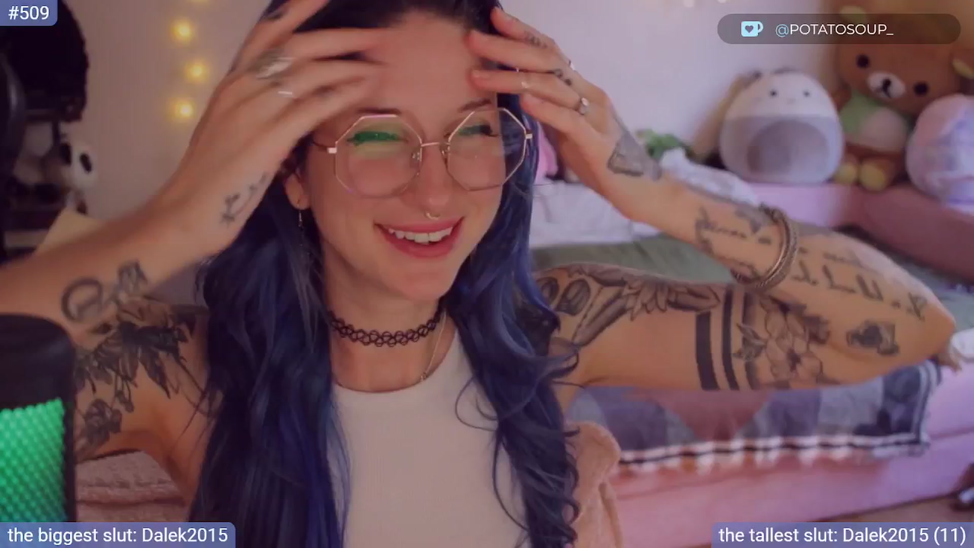 Gallery image thumbnail from sluttypotato_'s myfreecams stream on, 08/09/2025, 23:29 image 3 of 20