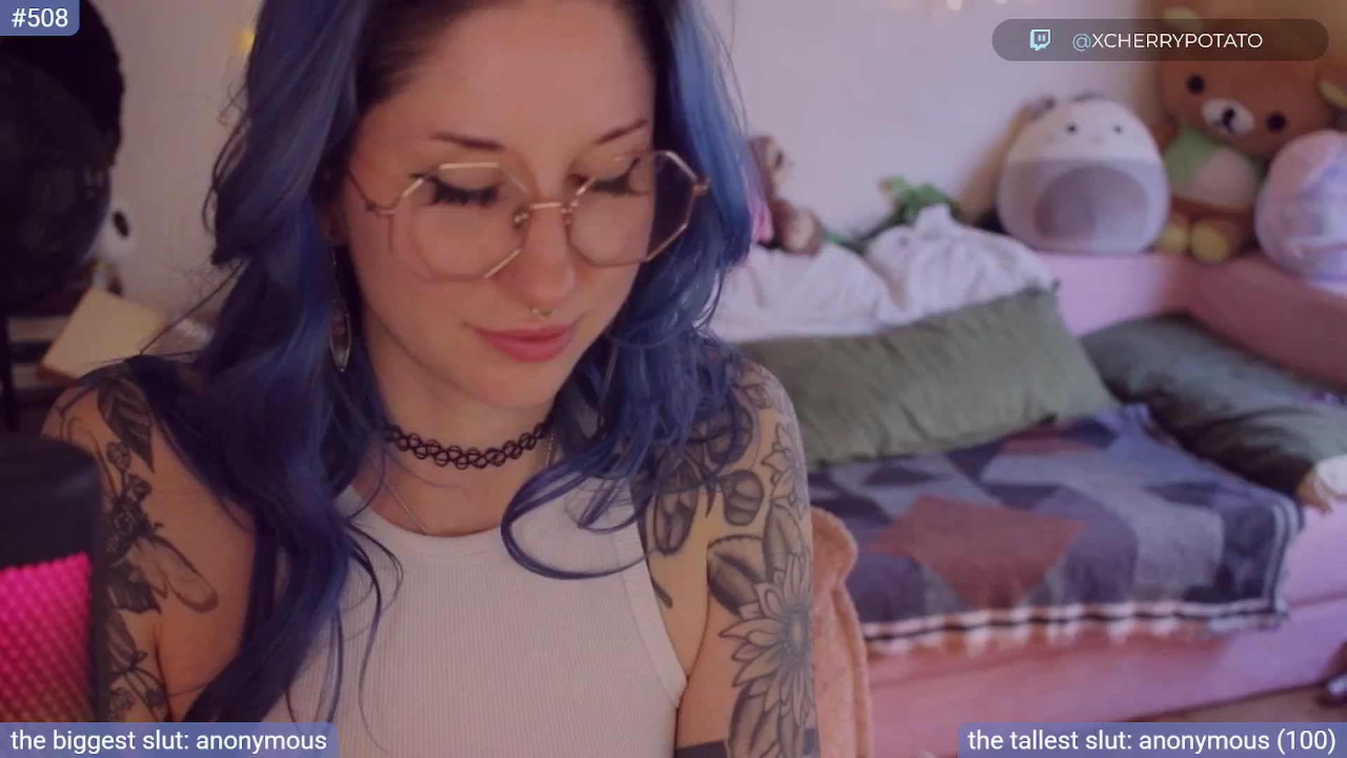 Gallery image thumbnail from sluttypotato_'s myfreecams stream on, 08/09/2025, 23:29 image 16 of 20