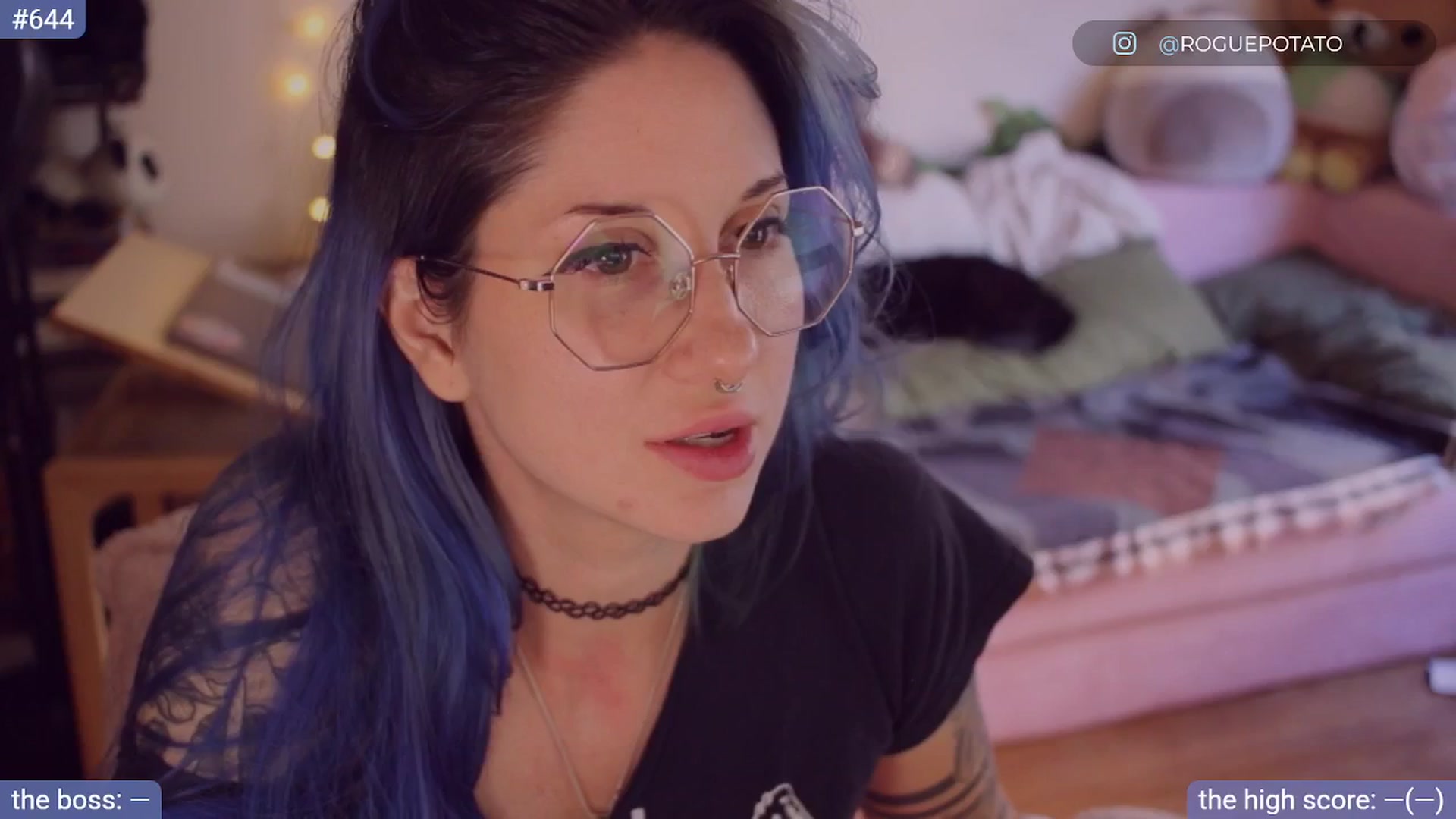 Gallery image thumbnail from sluttypotato_'s myfreecams stream on, 08/12/2025, 24:52 image 2 of 20
