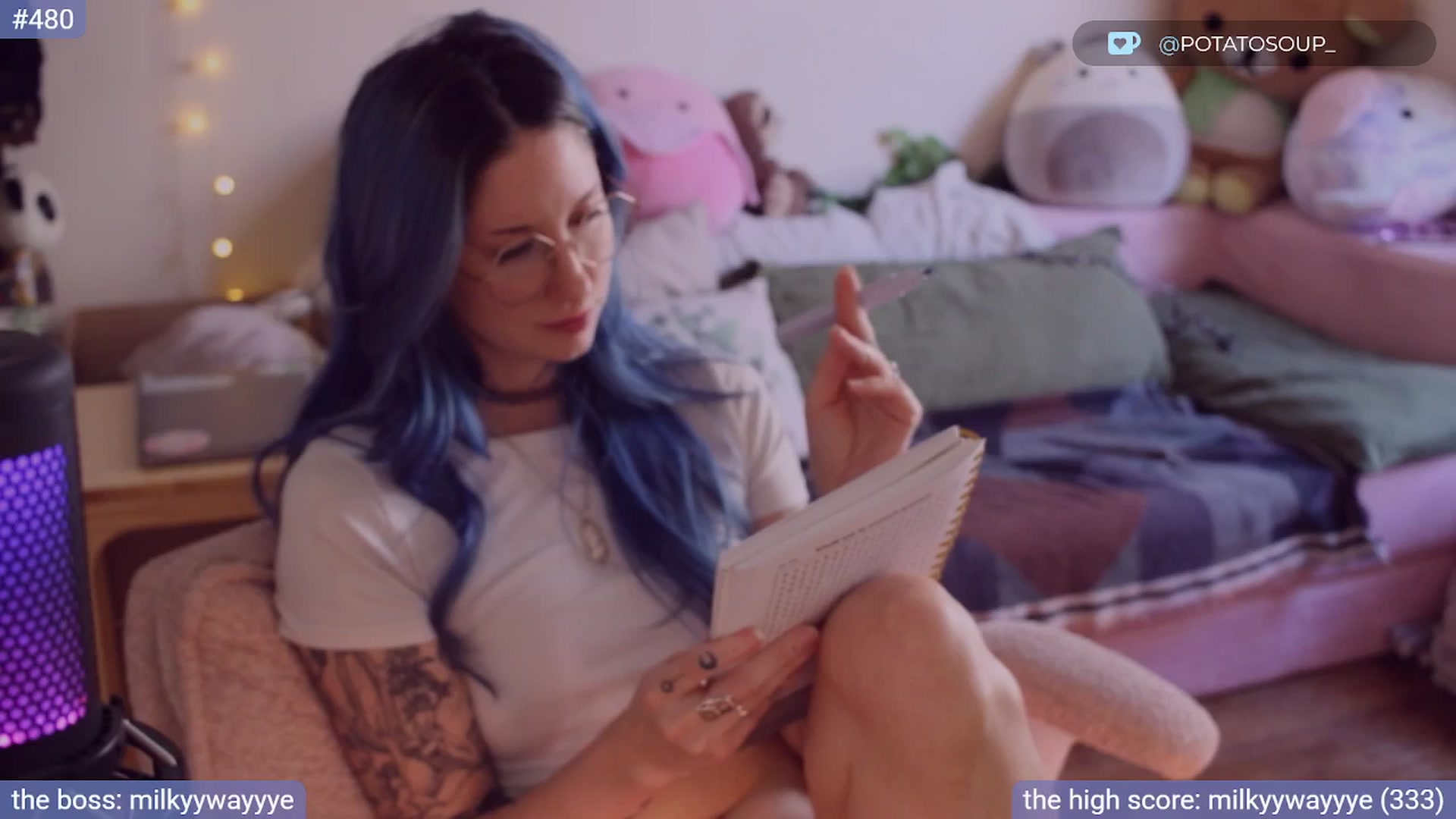 Gallery image thumbnail from sluttypotato_'s myfreecams stream on, 08/15/2025, 24:02 image 17 of 20