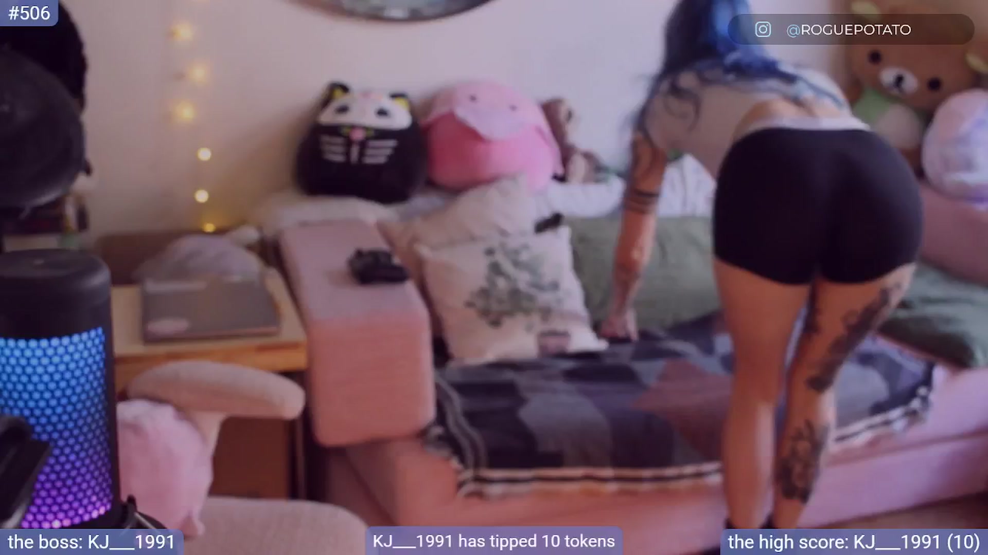 Gallery image thumbnail from sluttypotato_'s myfreecams stream on, 08/15/2025, 24:02 image 4 of 20