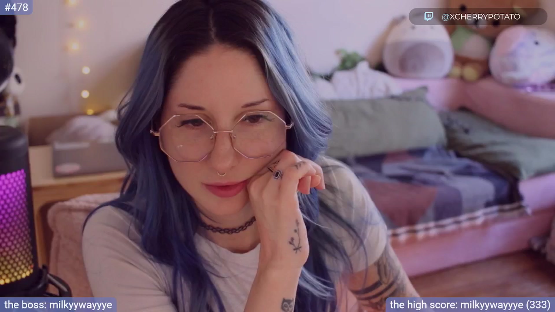 Gallery image thumbnail from sluttypotato_'s myfreecams stream on, 08/15/2025, 24:02 image 14 of 20