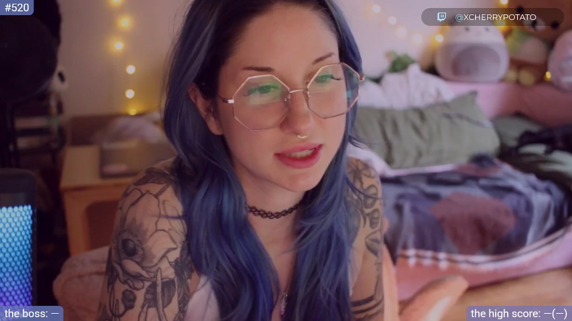 Gallery image thumbnail from sluttypotato_'s myfreecams stream on, 08/16/2025, 01:09 image 4 of 20