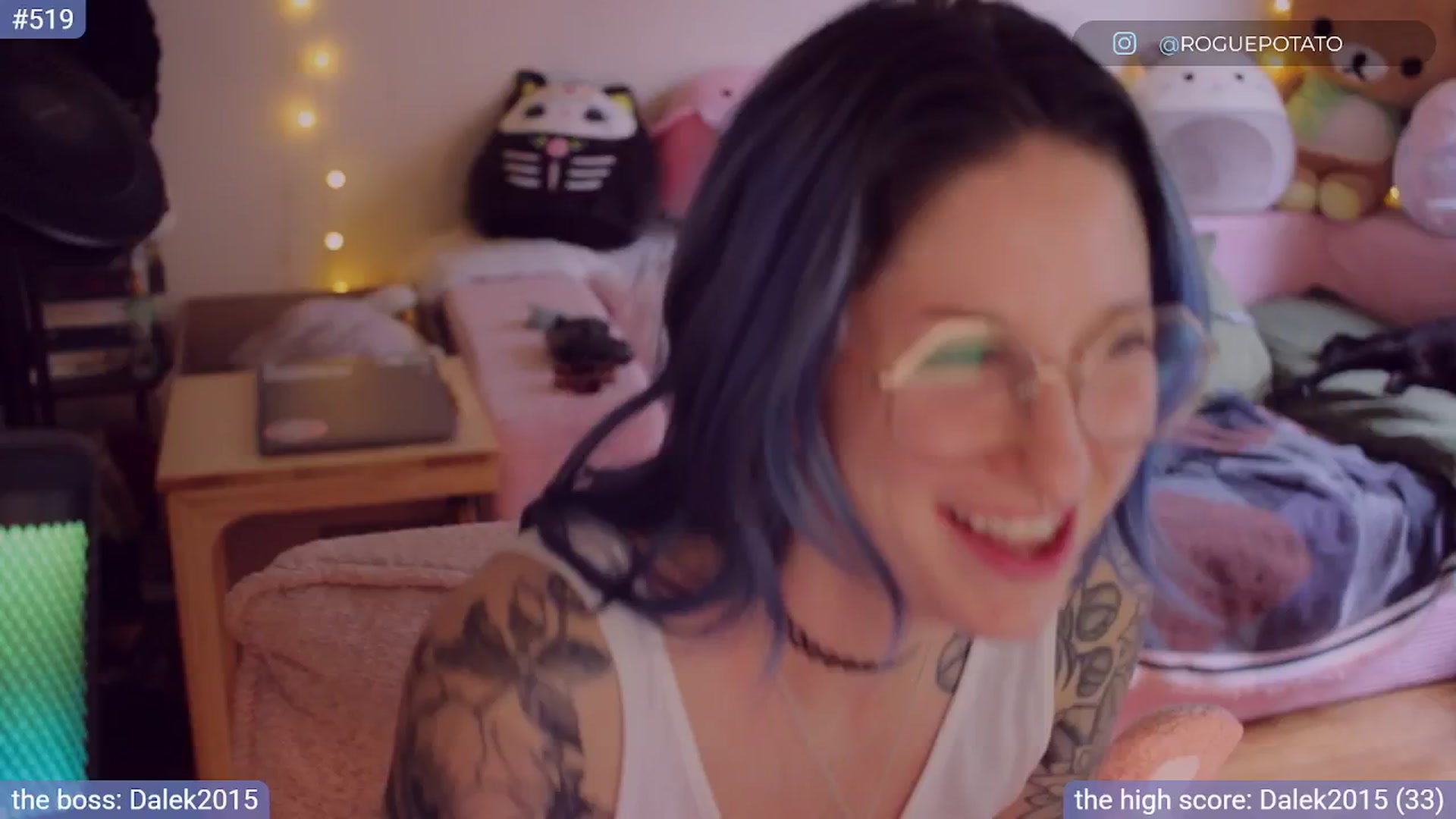 Gallery image thumbnail from sluttypotato_'s myfreecams stream on, 08/16/2025, 01:09 image 5 of 20