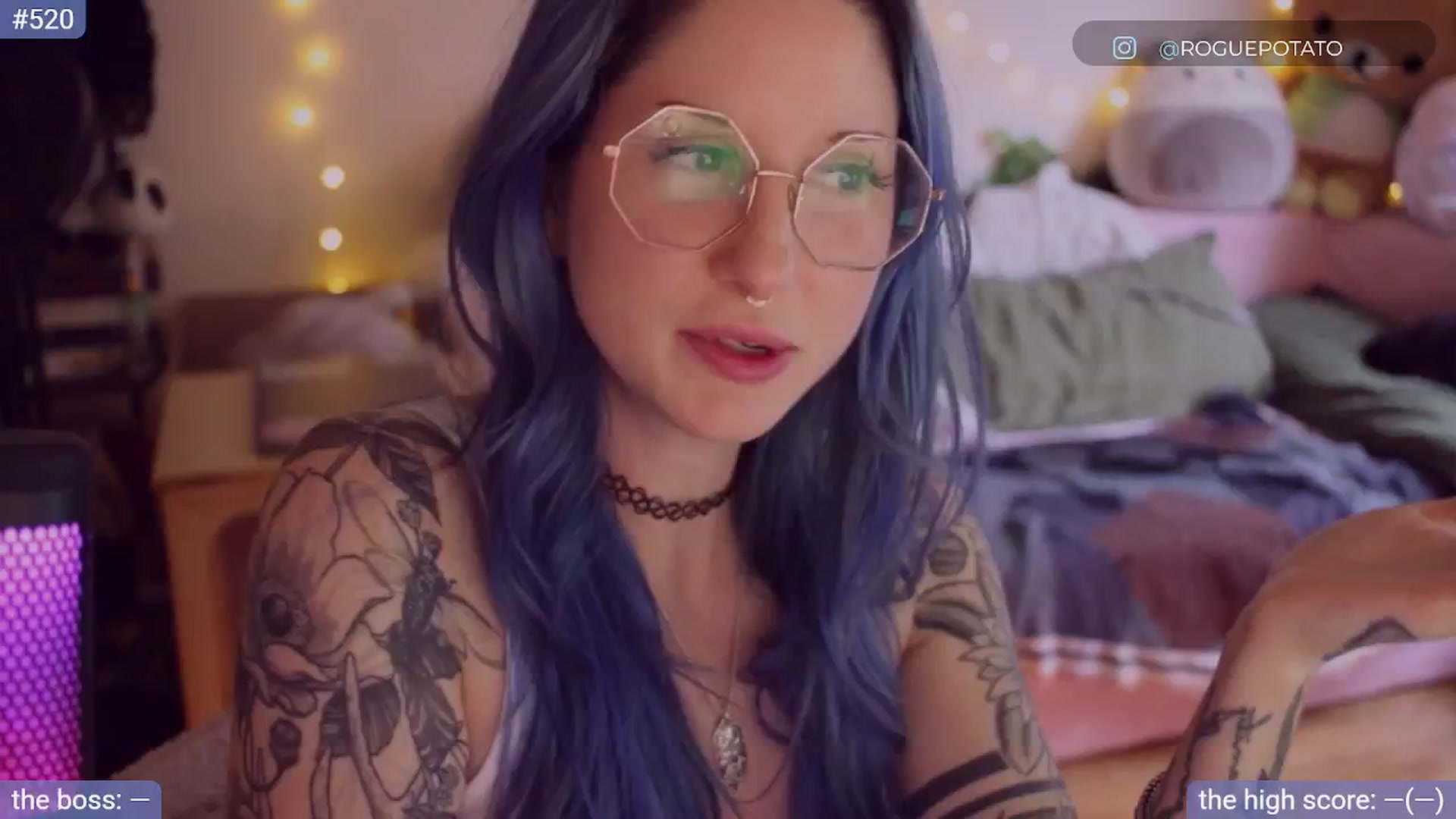 Gallery image thumbnail from sluttypotato_'s myfreecams stream on, 08/16/2025, 01:09 image 3 of 20