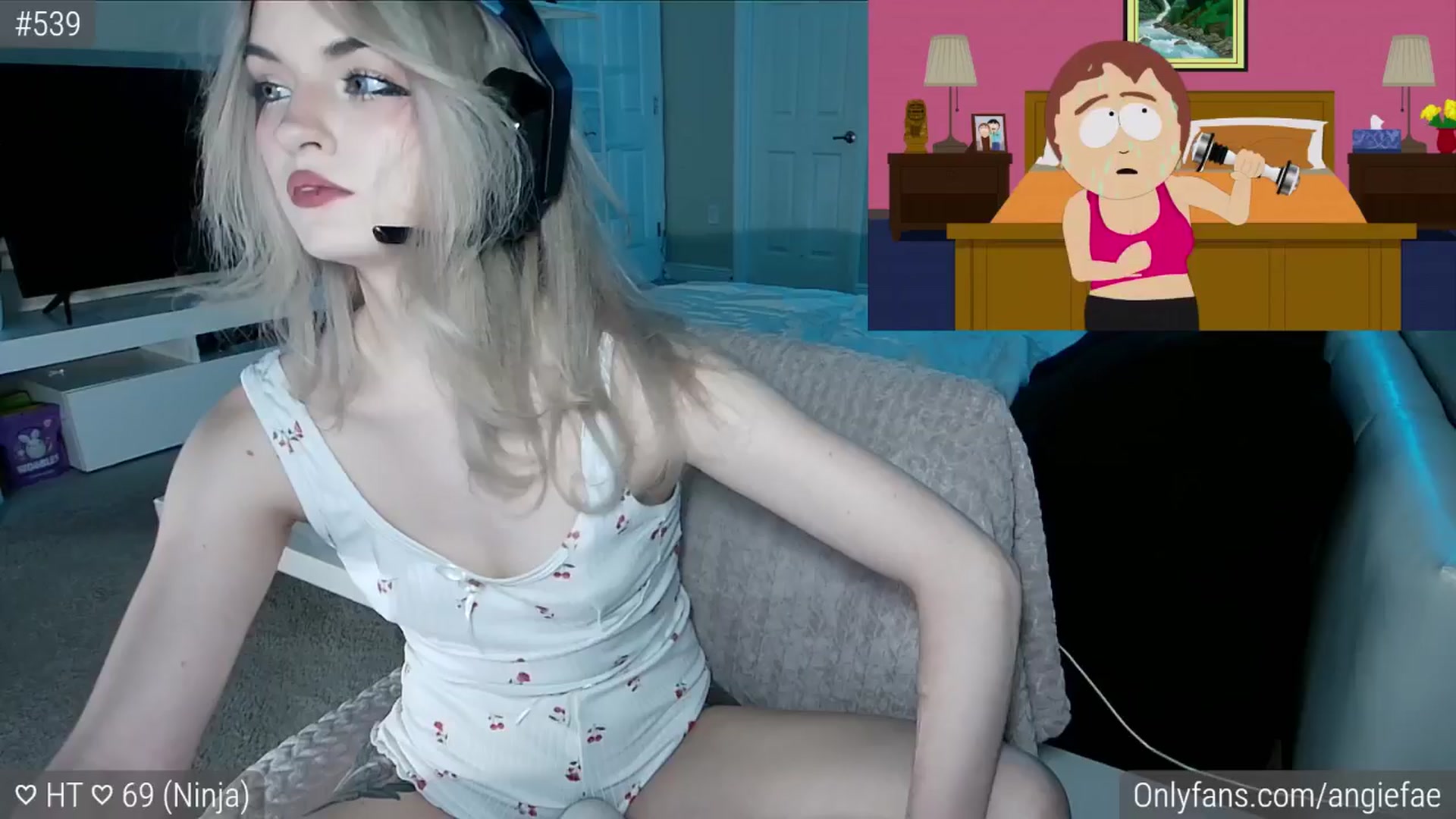 Gallery image thumbnail from sluttysushi's myfreecams stream on, 05/29/2024, 04:39 image 11 of 20