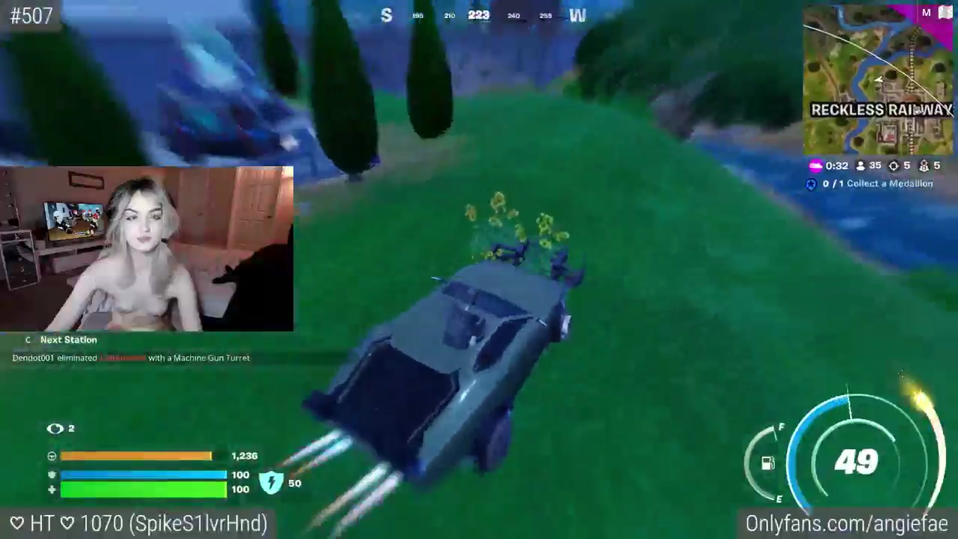 Gallery image thumbnail from sluttysushi's myfreecams stream on, 05/29/2024, 06:11 image 18 of 20