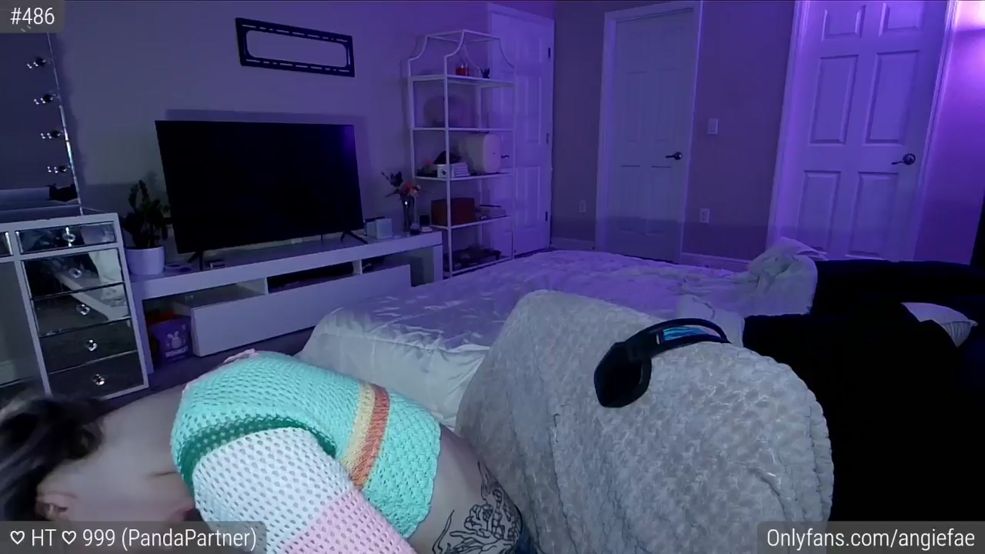 Gallery image thumbnail from sluttysushi's myfreecams stream on, 06/01/2024, 08:20 image 15 of 20