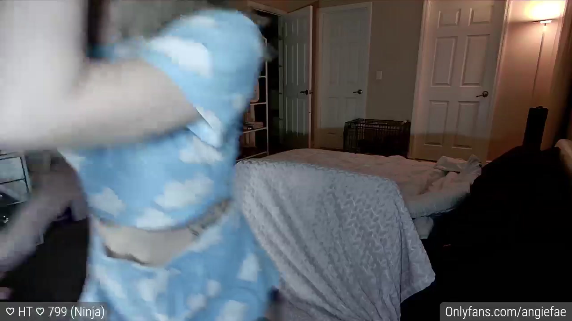 Gallery image thumbnail from sluttysushi's myfreecams stream on, 06/09/2024, 07:58 image 7 of 20