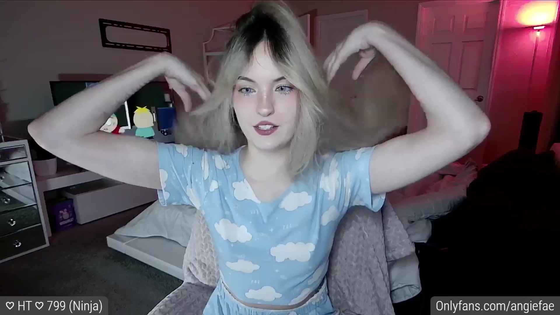 Gallery image thumbnail from sluttysushi's myfreecams stream on, 06/09/2024, 07:58 image 3 of 20
