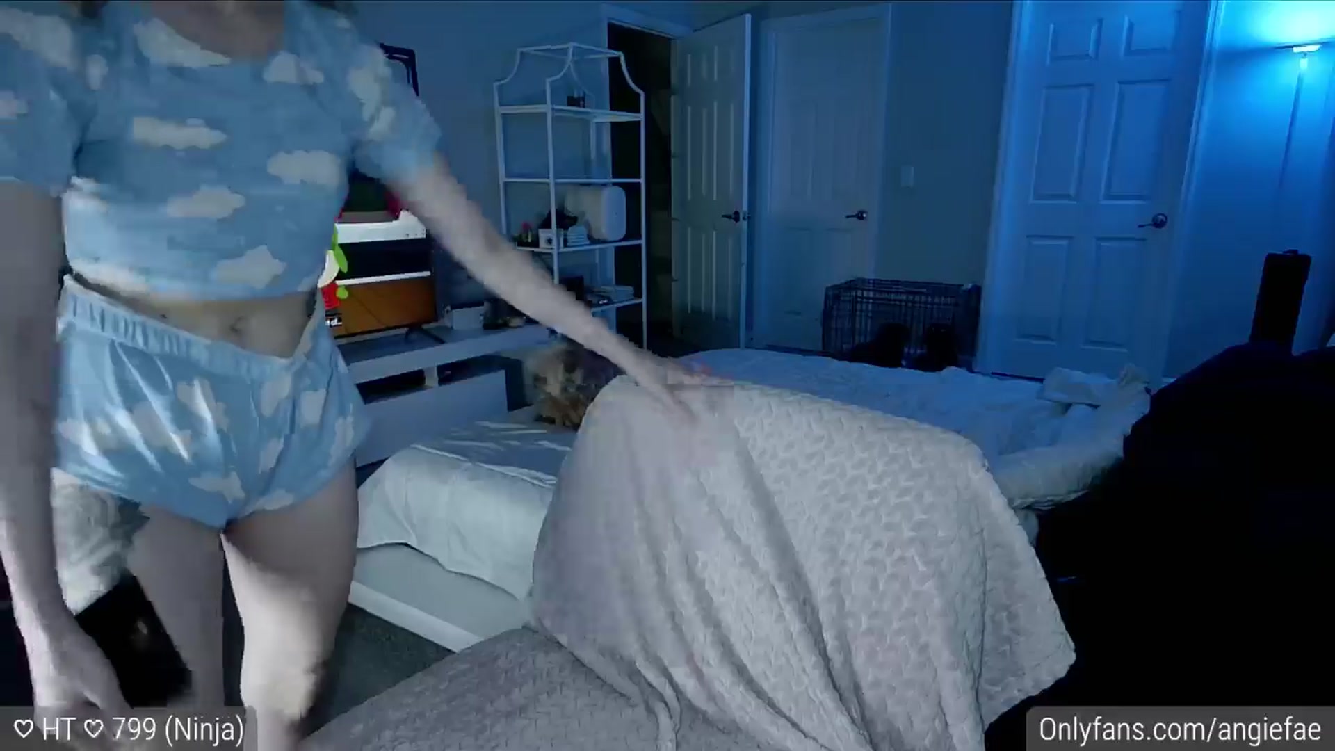 Gallery image thumbnail from sluttysushi's myfreecams stream on, 06/09/2024, 07:58 image 5 of 20